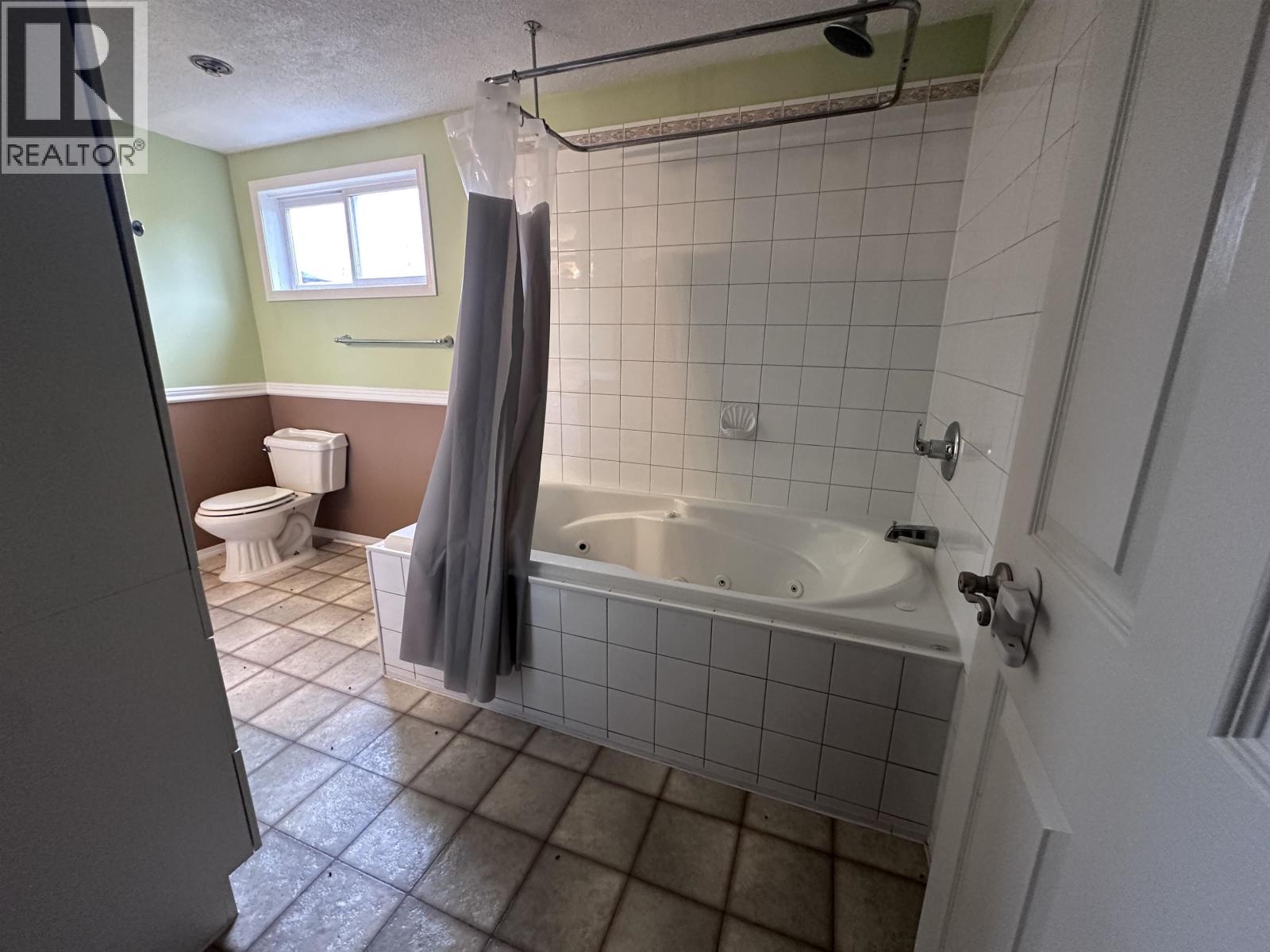 3916 COTTONWOOD ROAD - 17