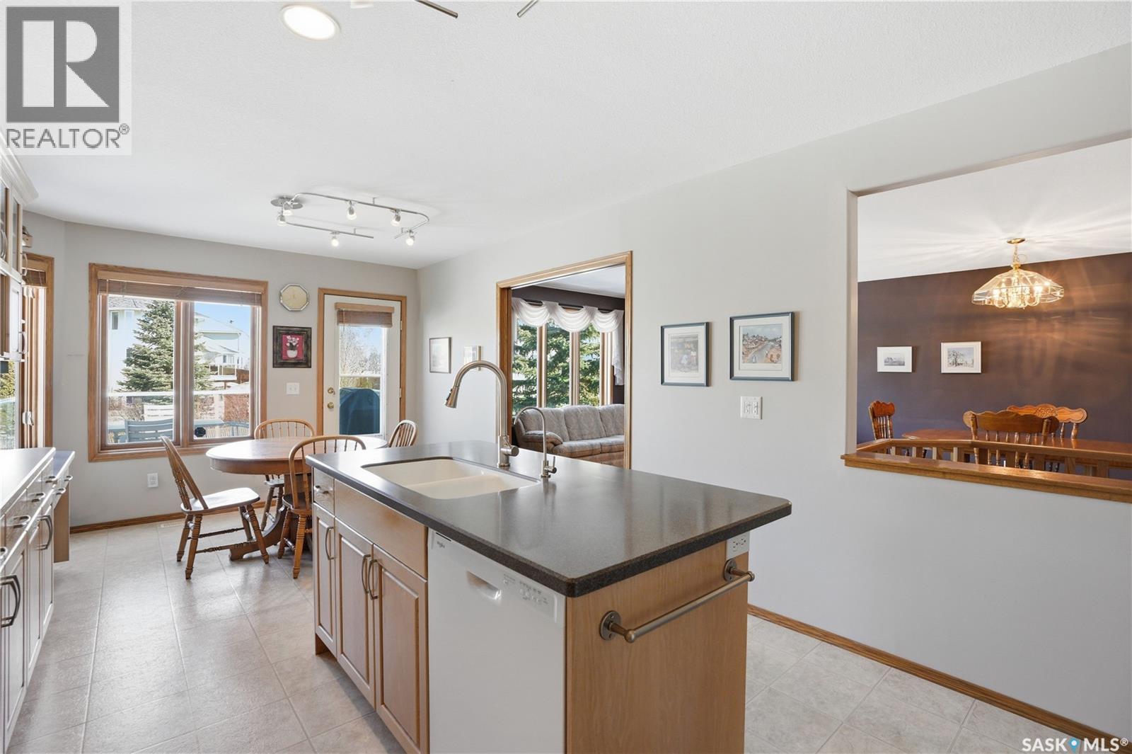 #4 330 STODOLA COURT - 16