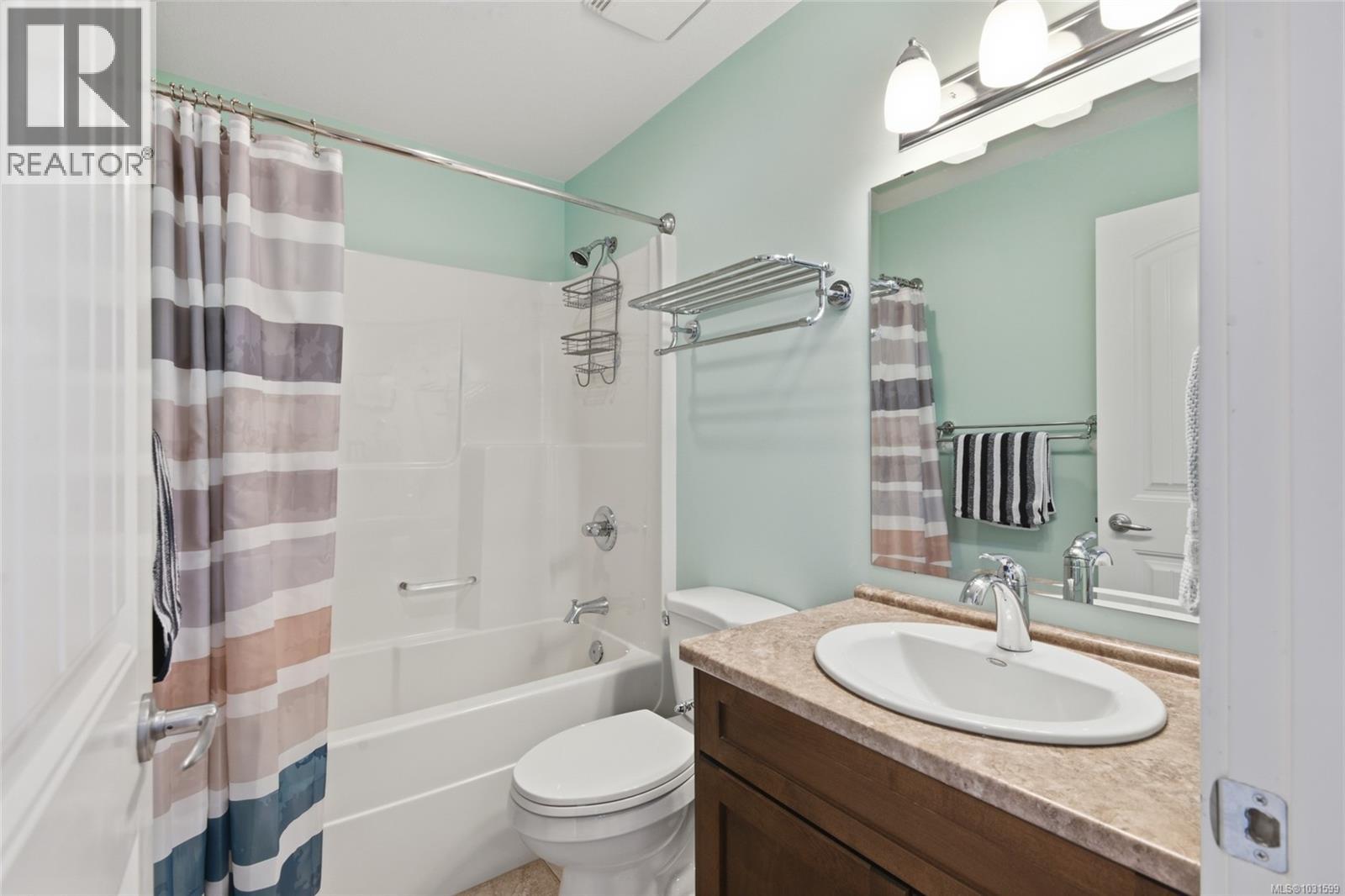 5 9624 Lakeshore Rd, Port Alberni