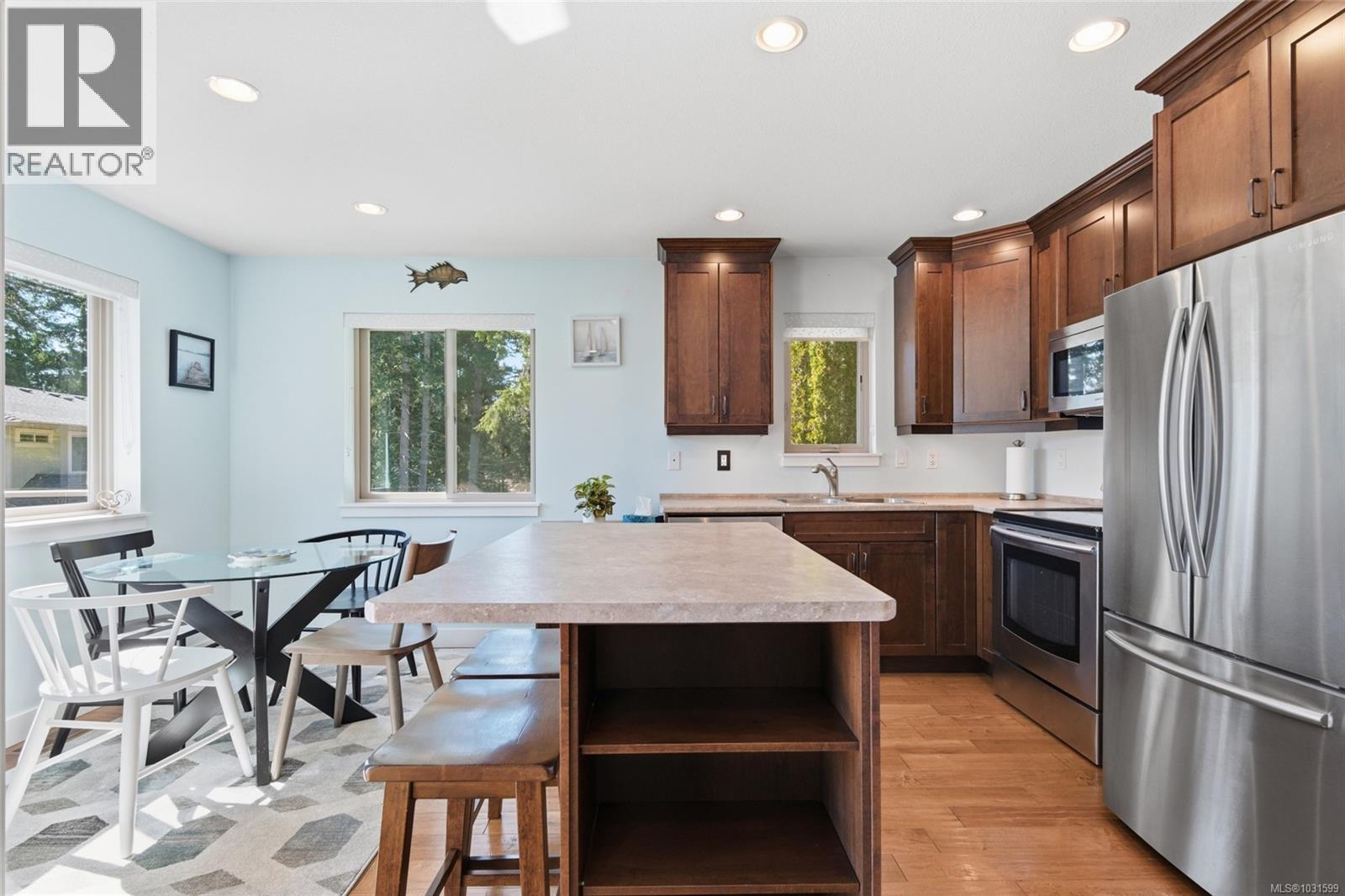 5 9624 Lakeshore Rd, Port Alberni