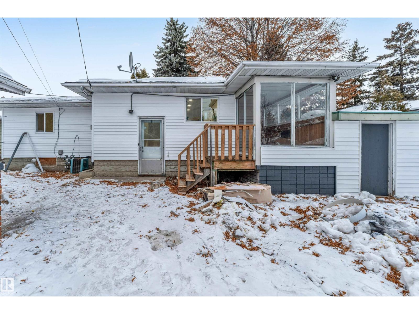12423 91 ST NW - 28