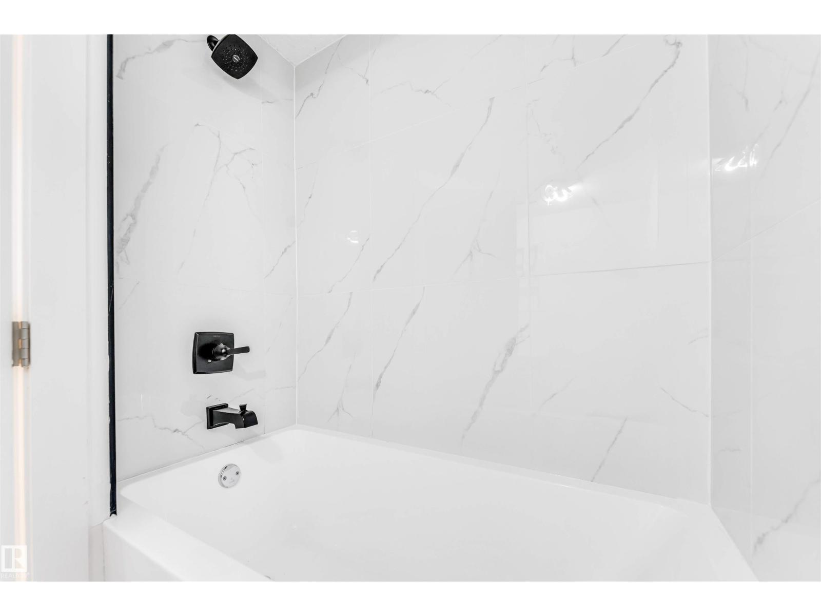 12423 91 ST NW - 24