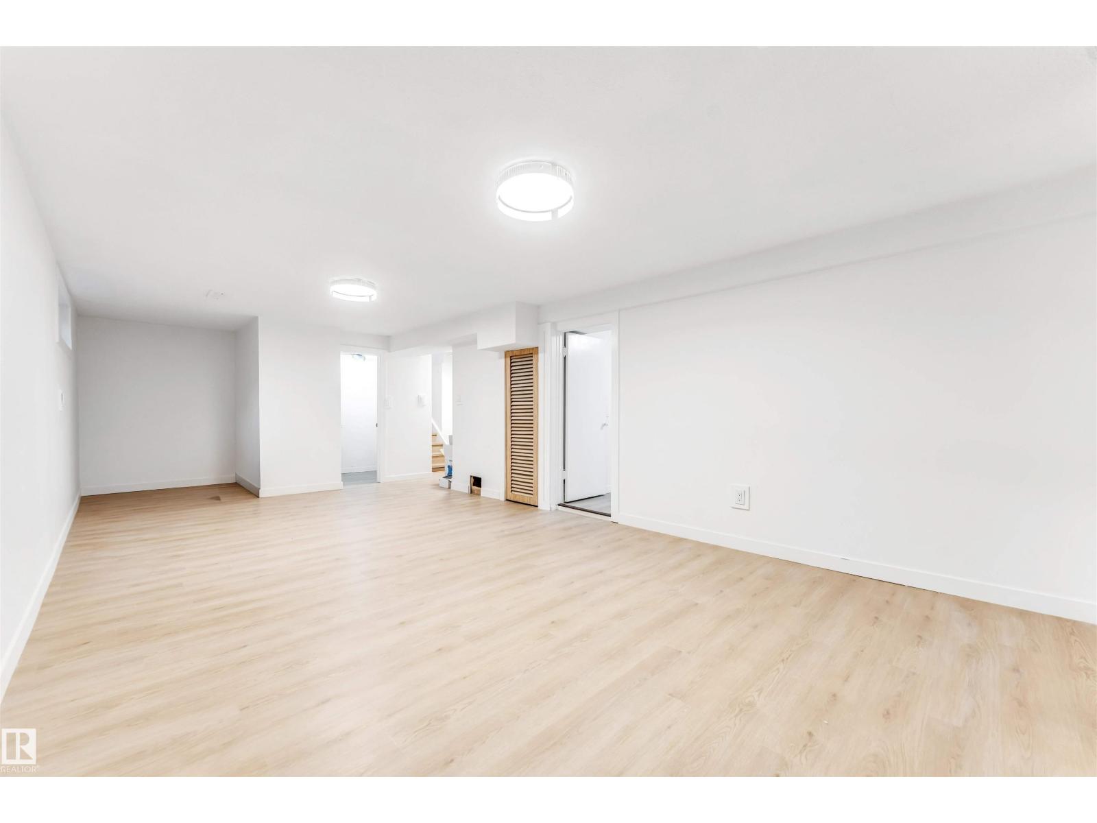 12423 91 ST NW - 22