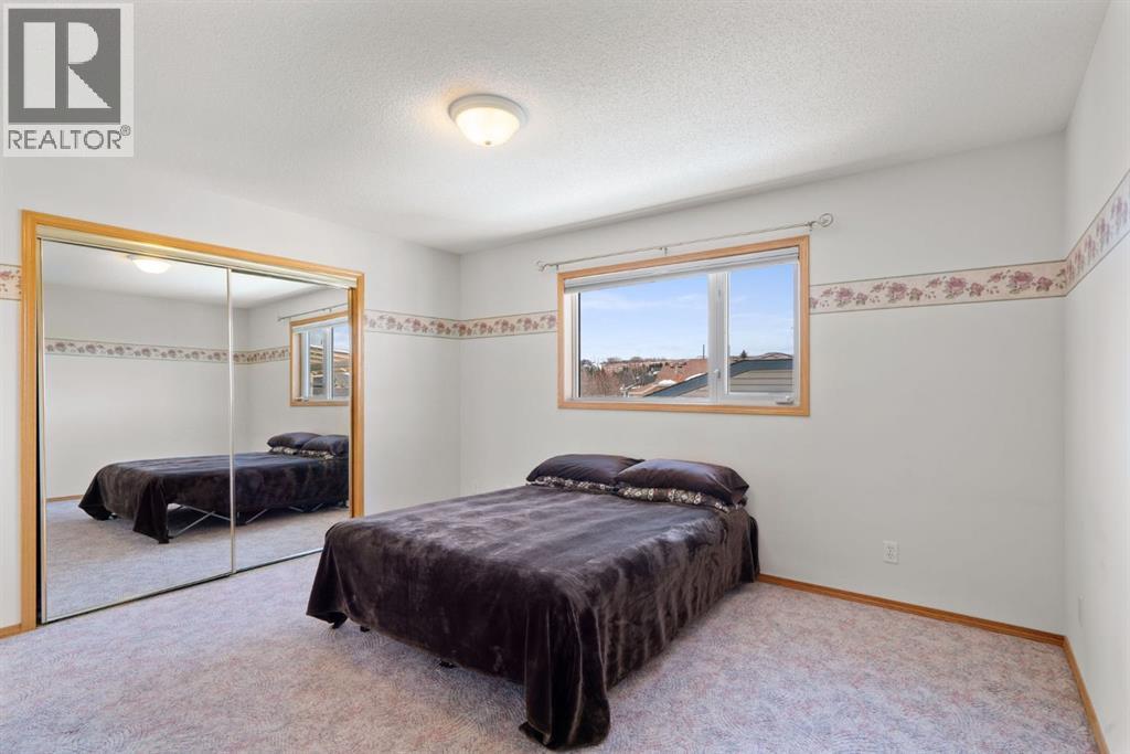 219 Quigley Drive, Cochrane