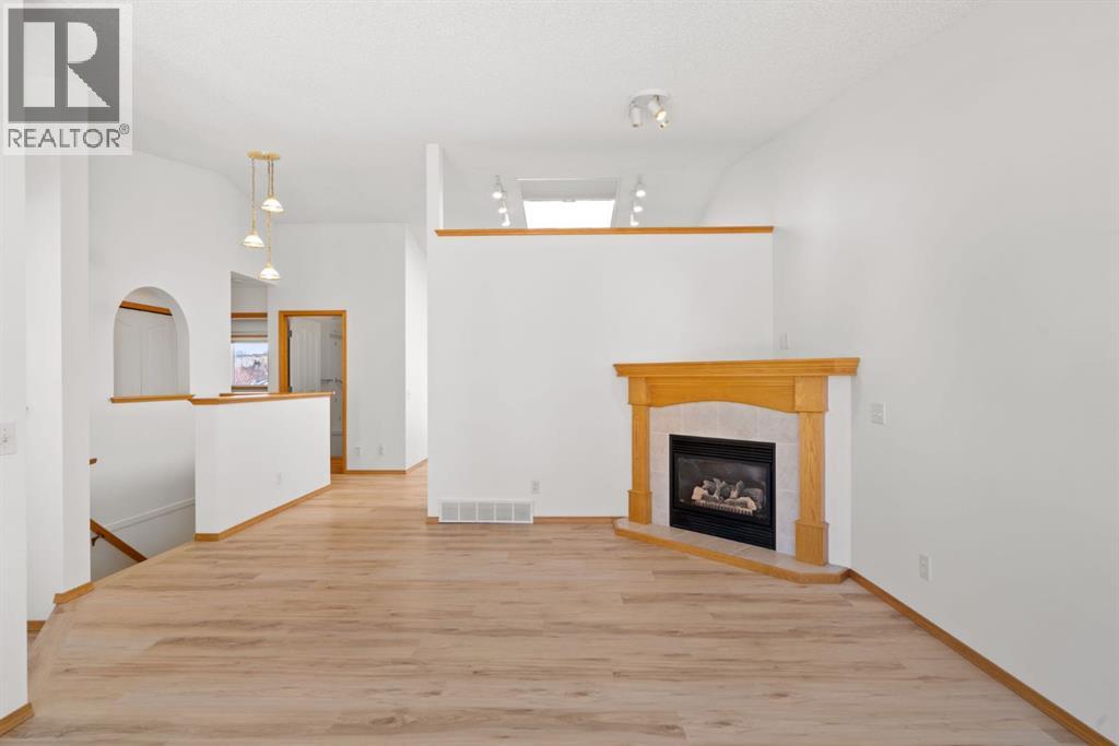 219 Quigley Drive, Cochrane