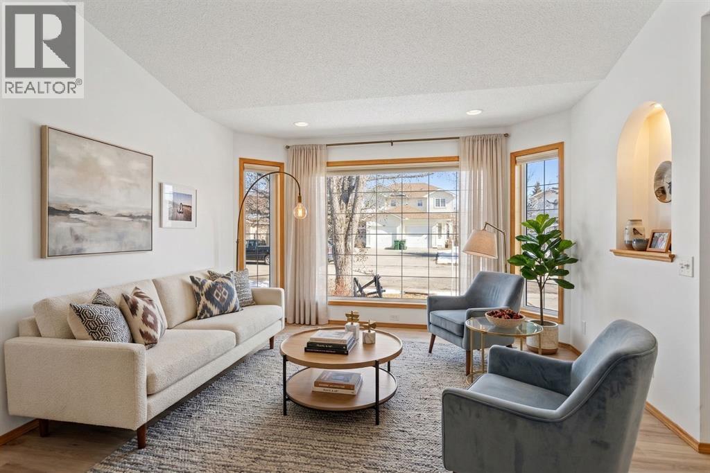 219 Quigley Drive, Cochrane