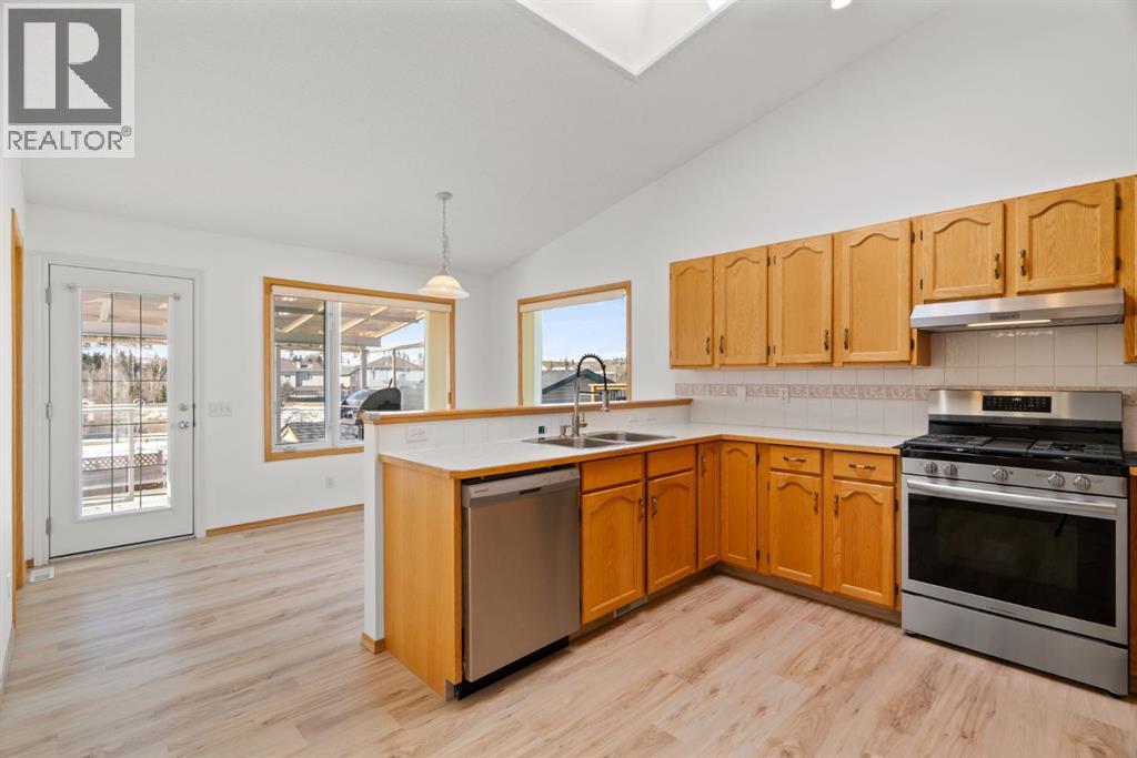 219 Quigley Drive, Cochrane