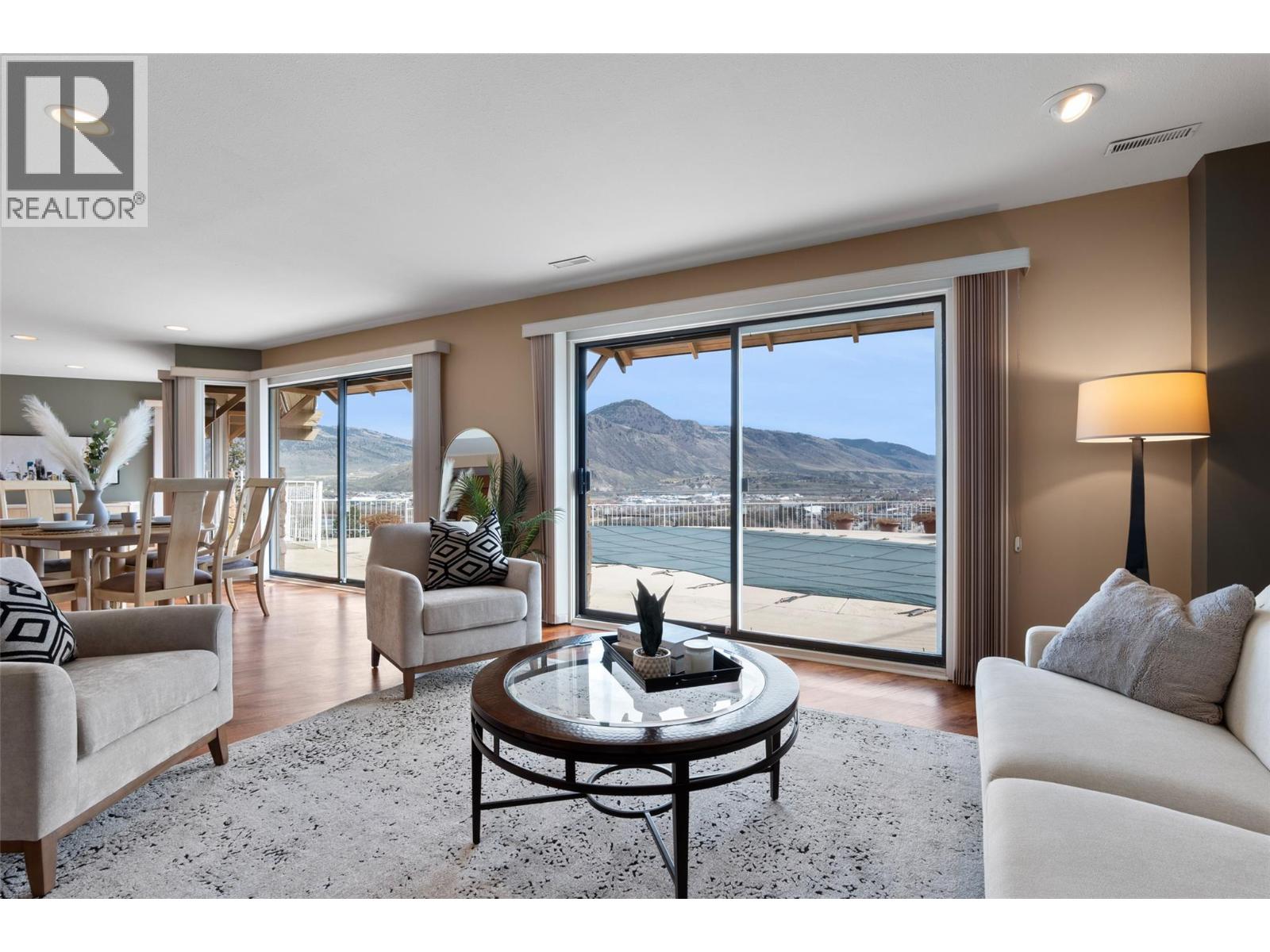 287 CONNAUGHT ROAD - 11