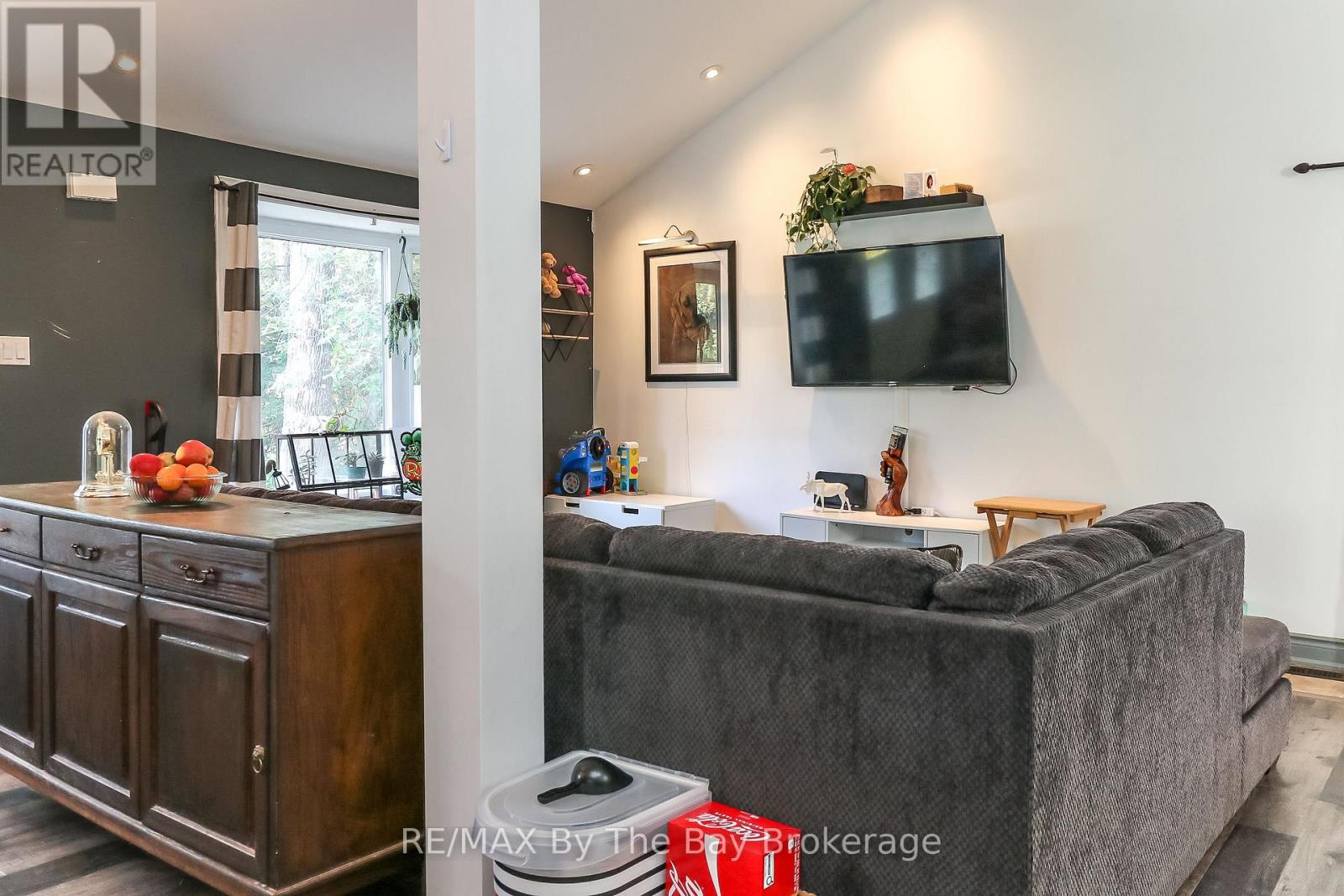 67 CONSTANCE BOULEVARD - 14