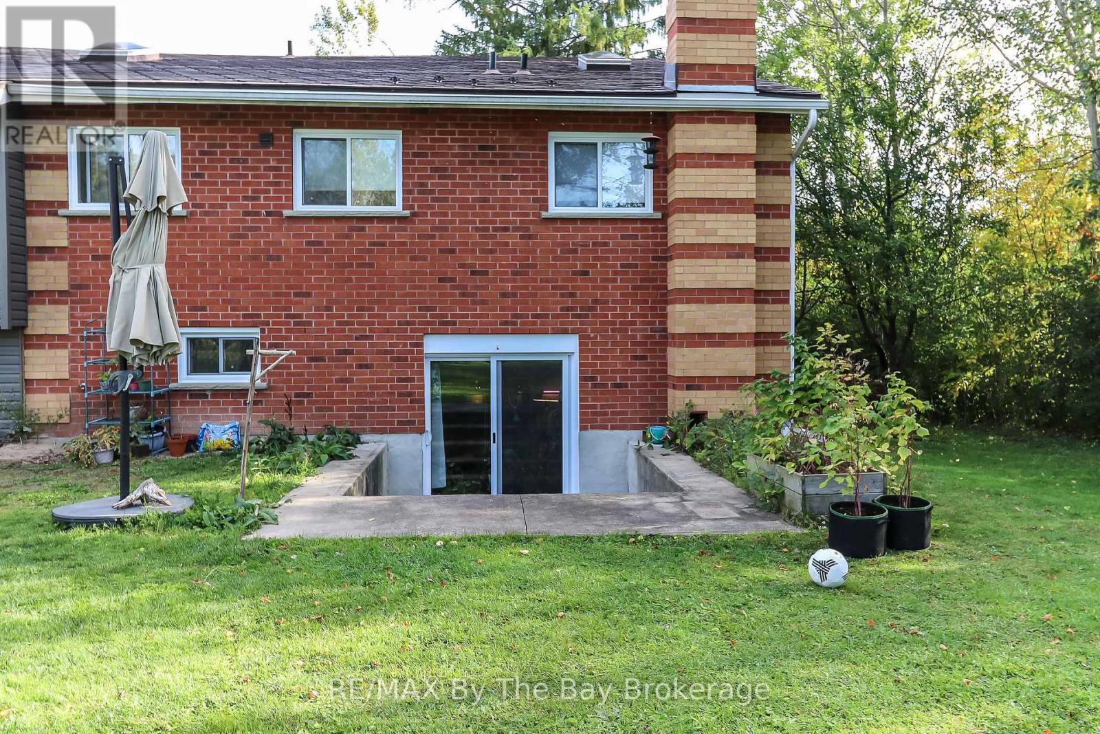 67 CONSTANCE BOULEVARD - 23