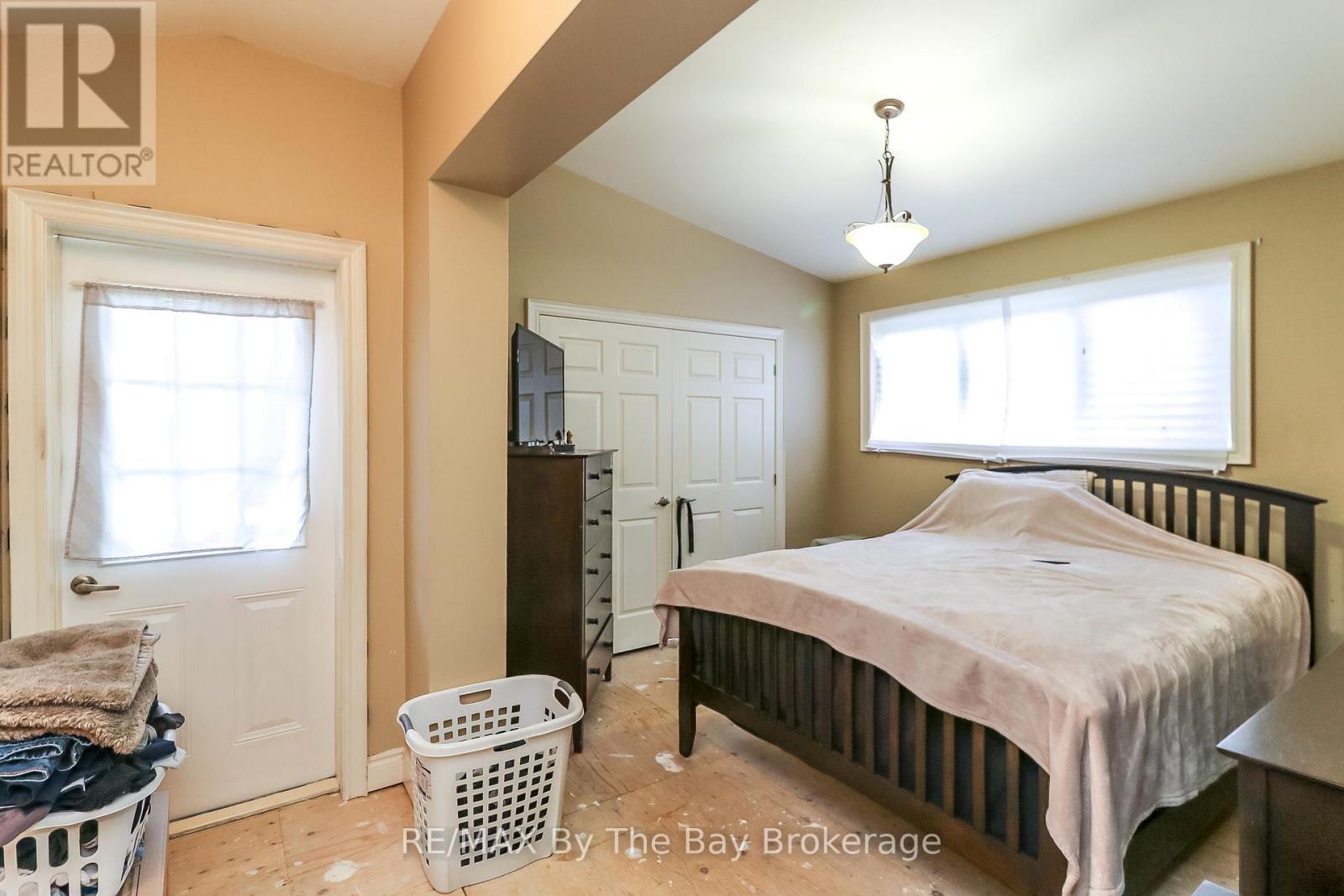 67 CONSTANCE BOULEVARD - 30