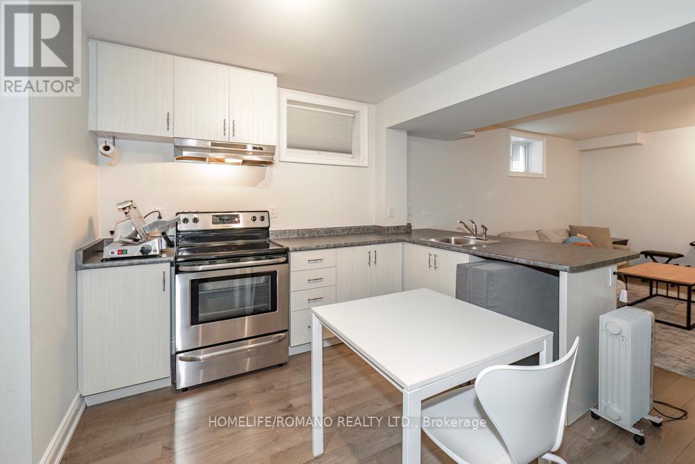 100 FALSTAFF AVENUE - 22