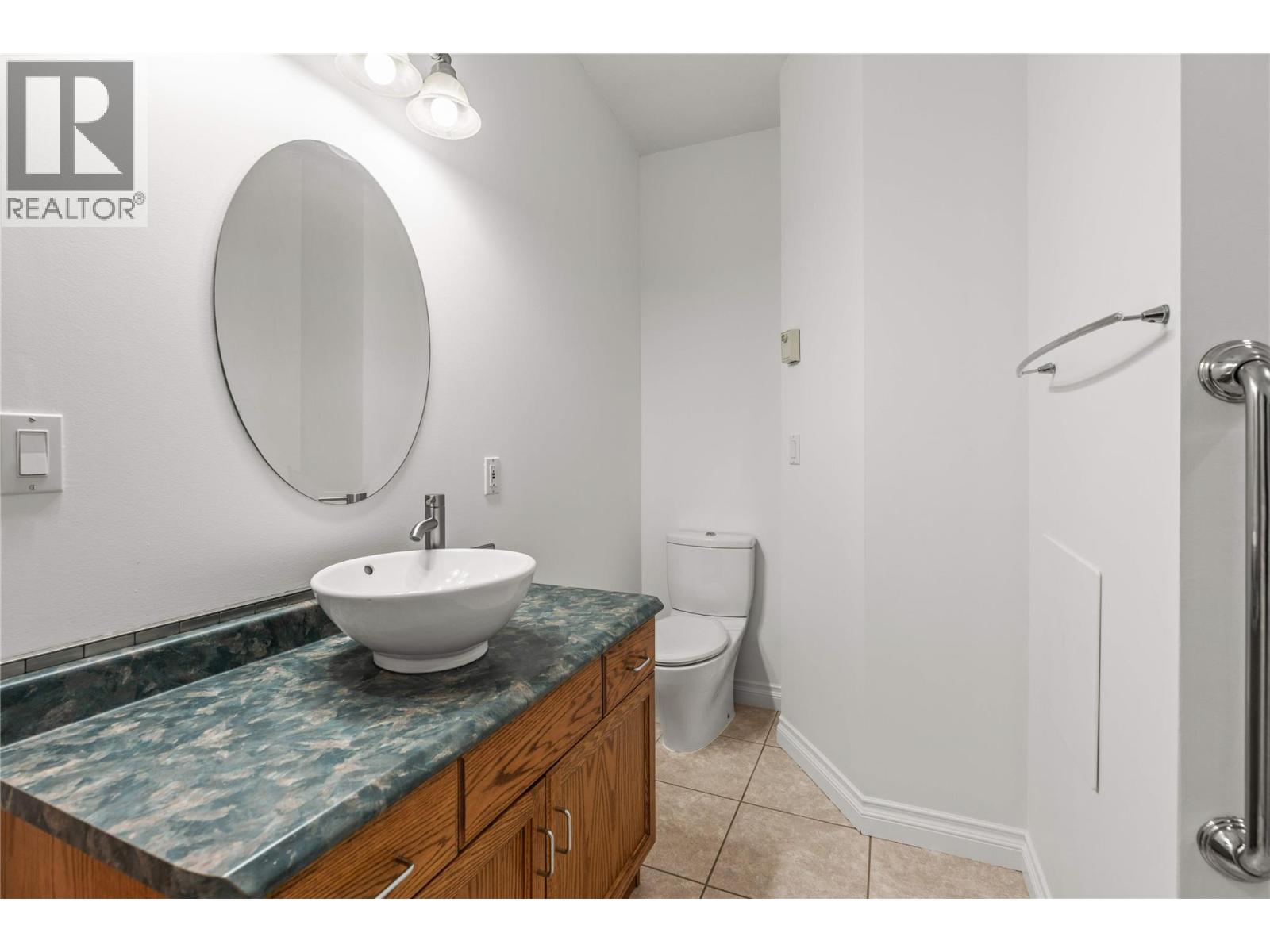 3502 24 Avenue Unit# 3, Vernon