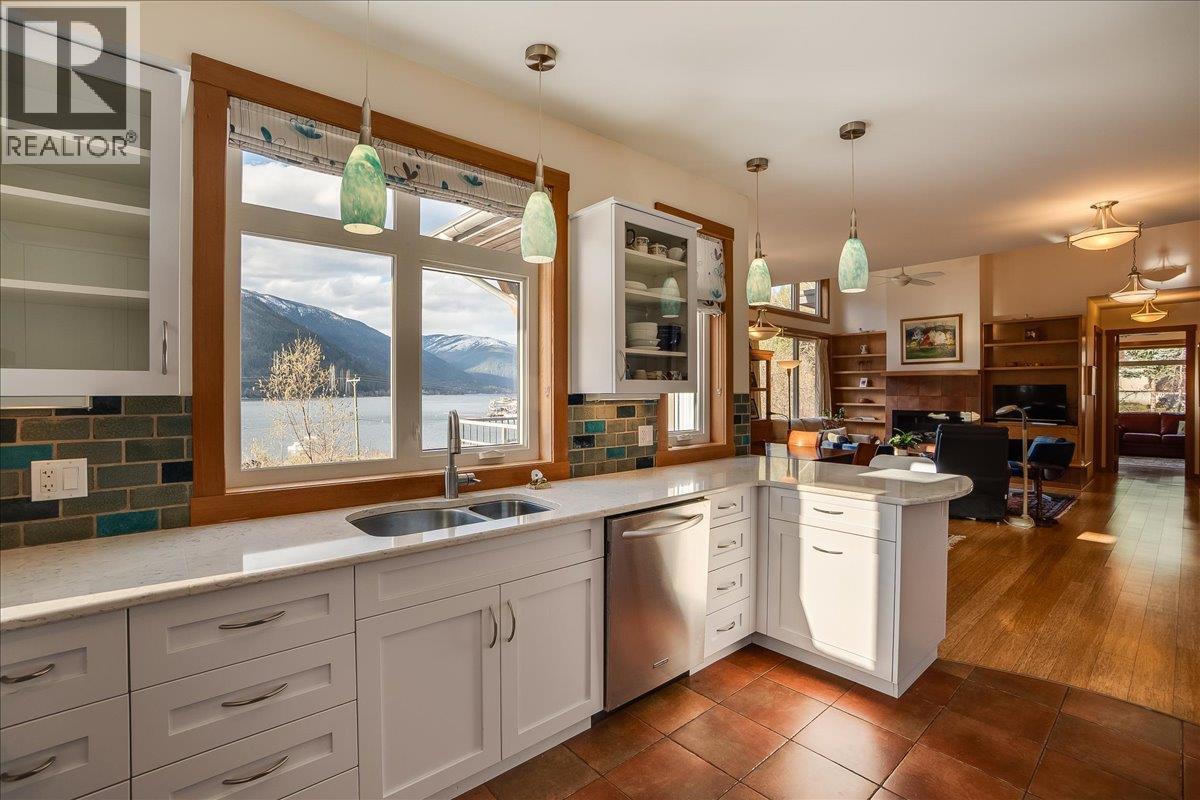 1106 SEVENTH Street Unit# 25, Nelson