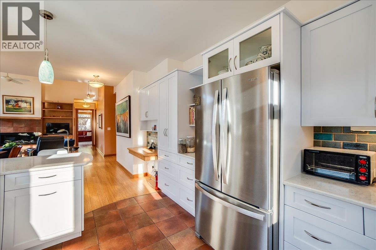 1106 SEVENTH Street Unit# 25, Nelson