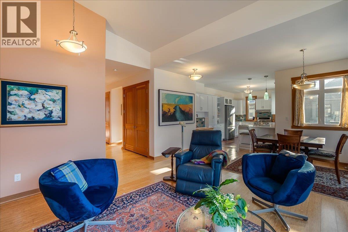 1106 SEVENTH Street Unit# 25, Nelson