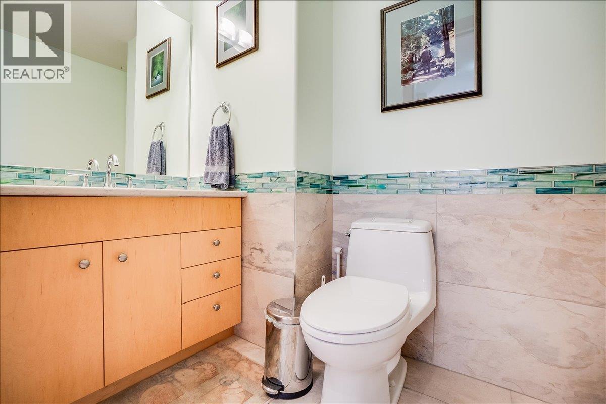 1106 SEVENTH Street Unit# 25, Nelson