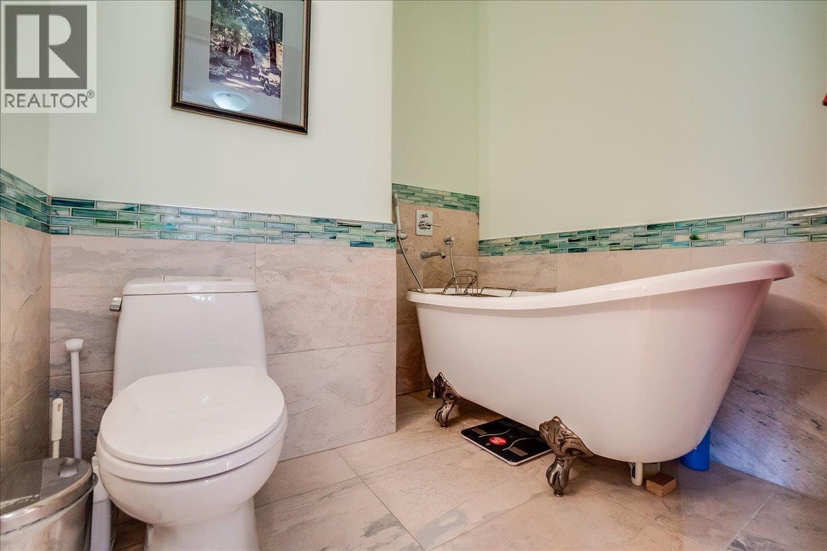 1106 SEVENTH Street Unit# 25, Nelson