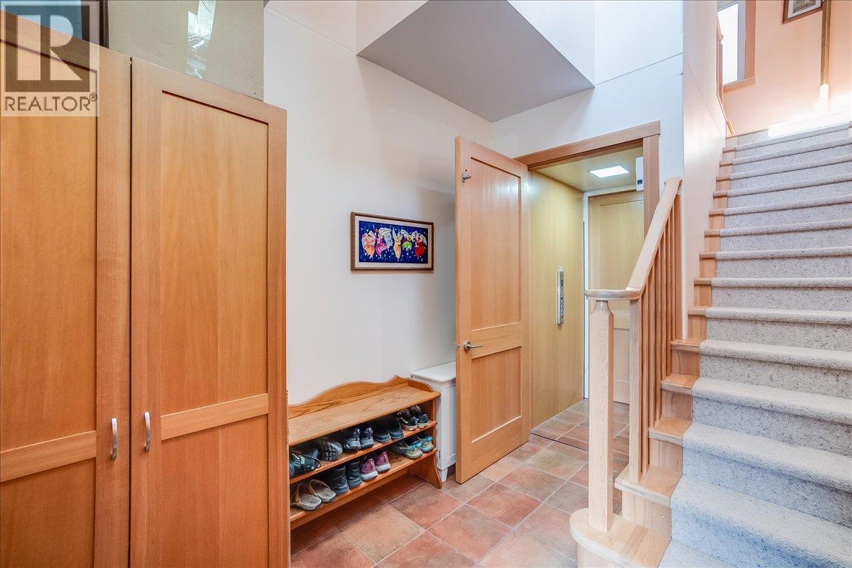 1106 SEVENTH Street Unit# 25, Nelson