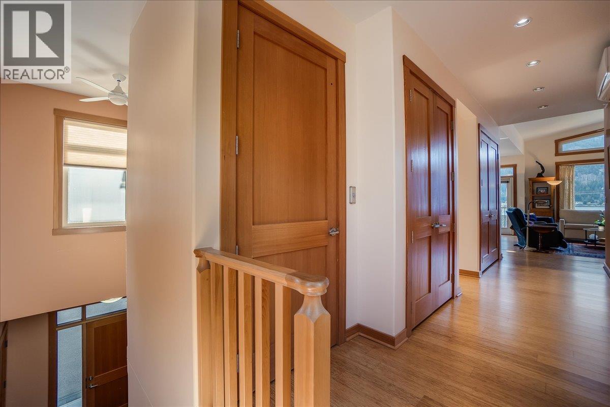 1106 SEVENTH Street Unit# 25, Nelson