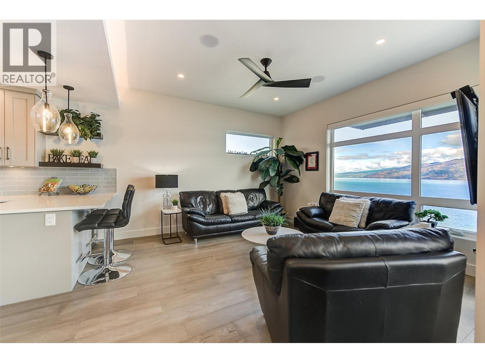 5991 Princess Street, Peachland