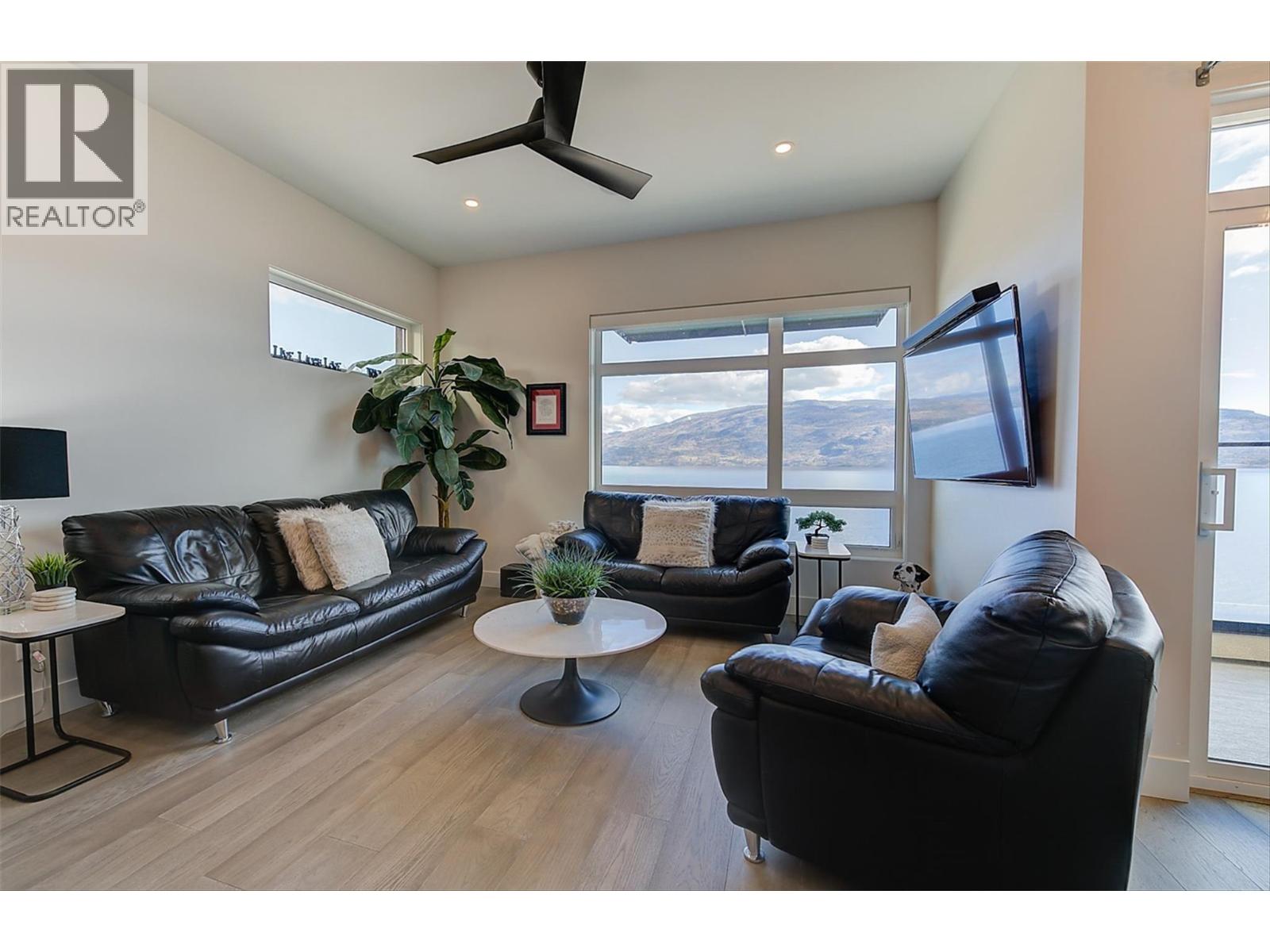 5991 Princess Street, Peachland