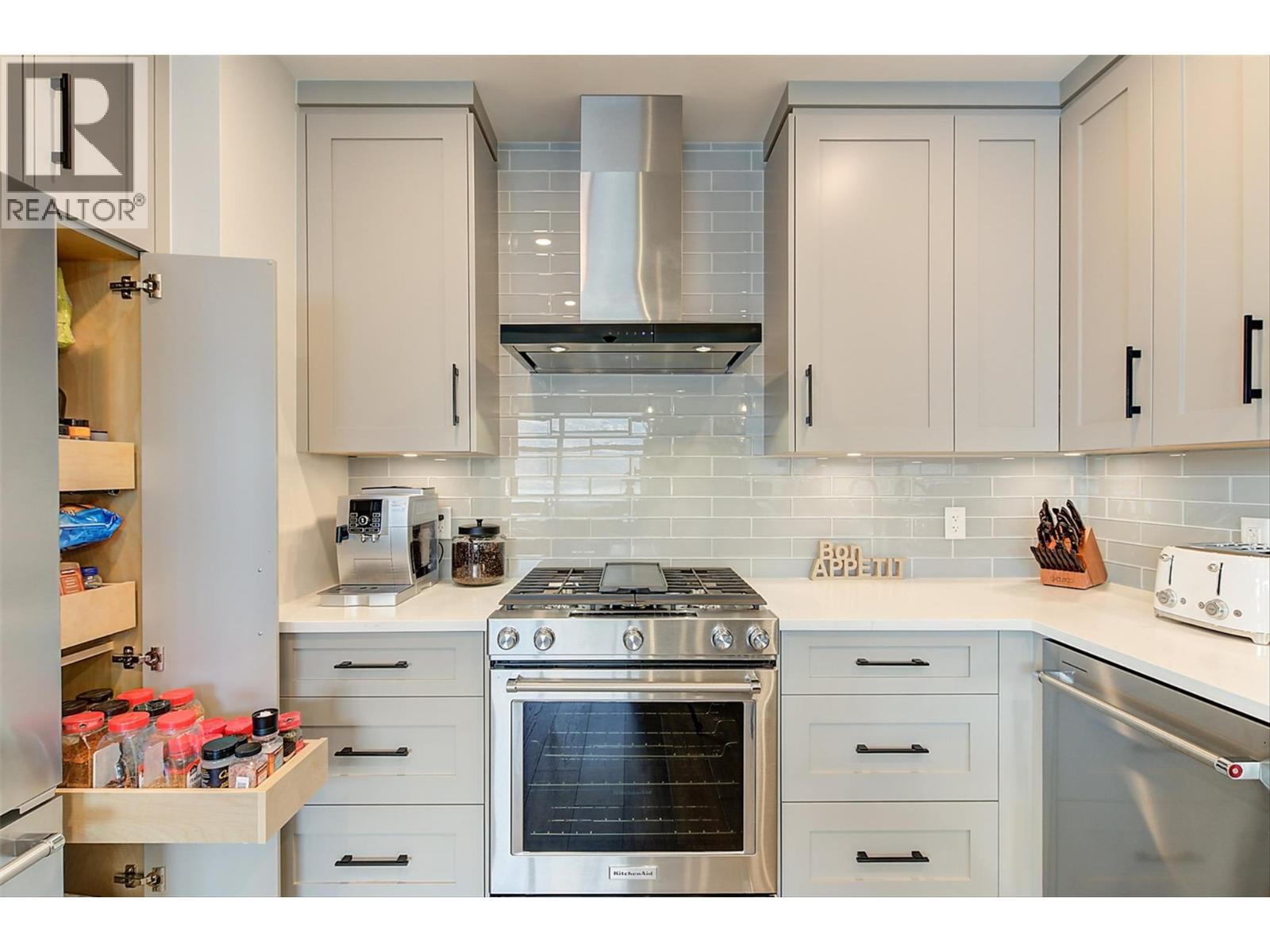 5991 Princess Street, Peachland