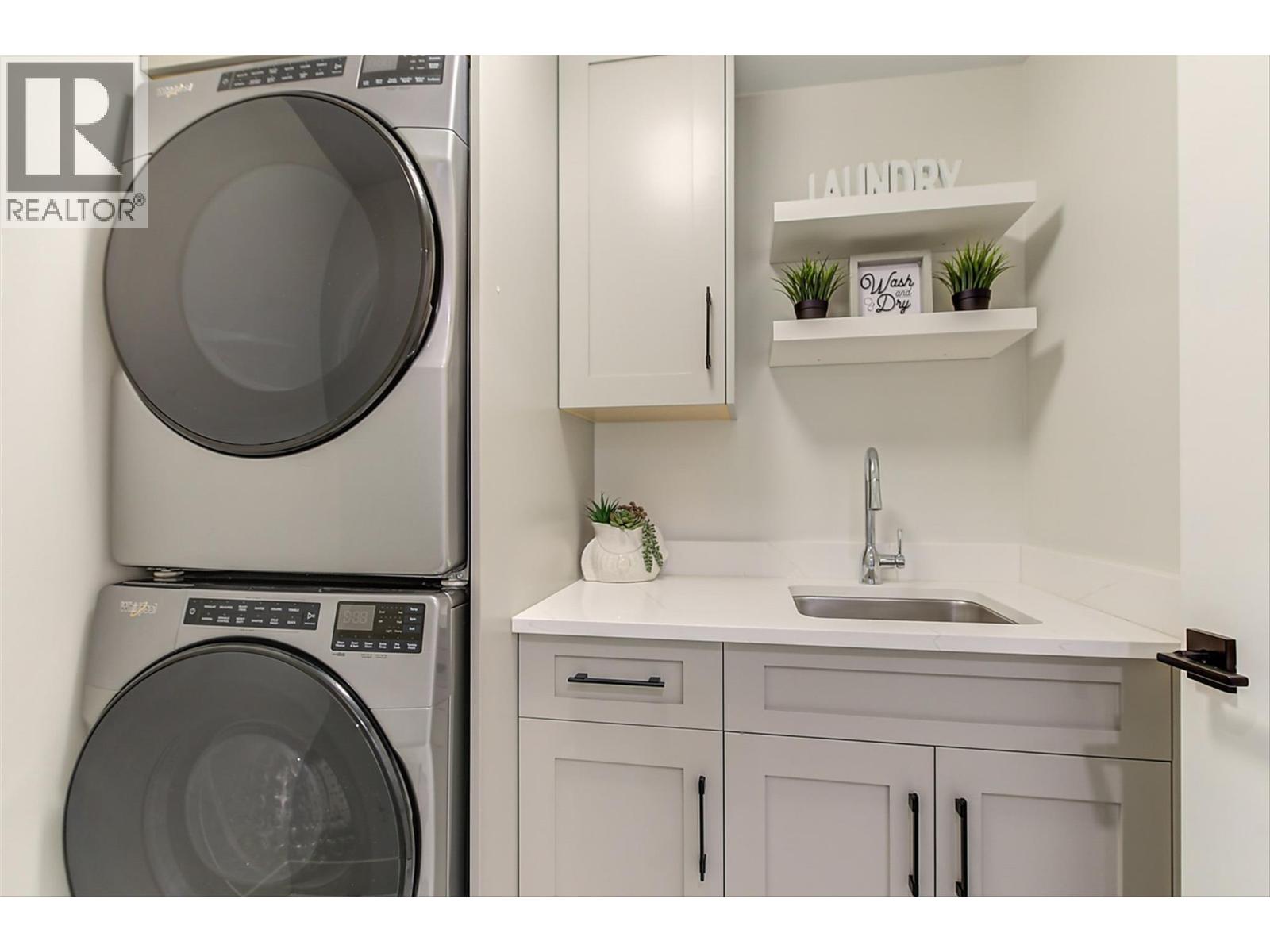 5991 Princess Street, Peachland