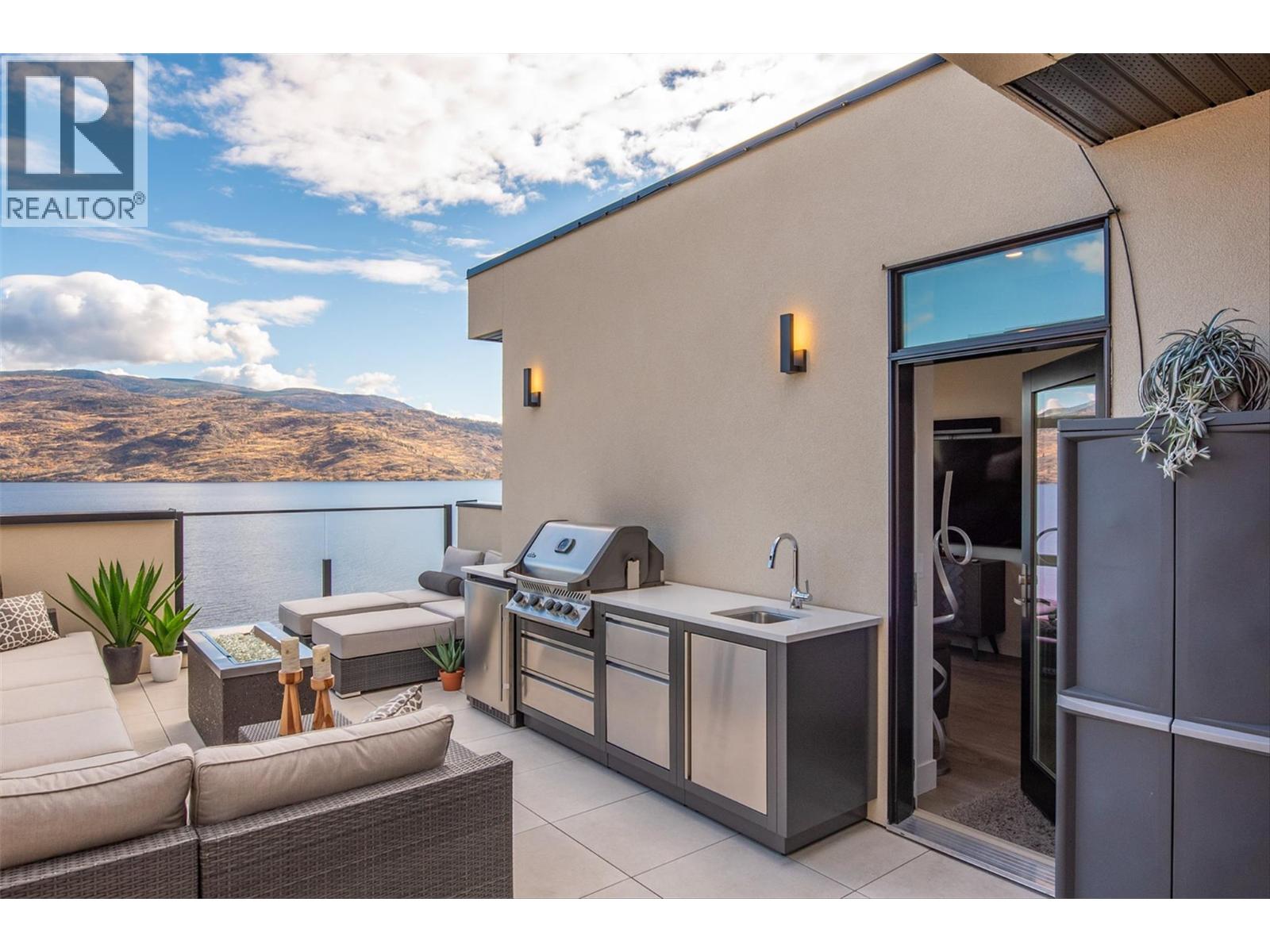 5991 Princess Street, Peachland