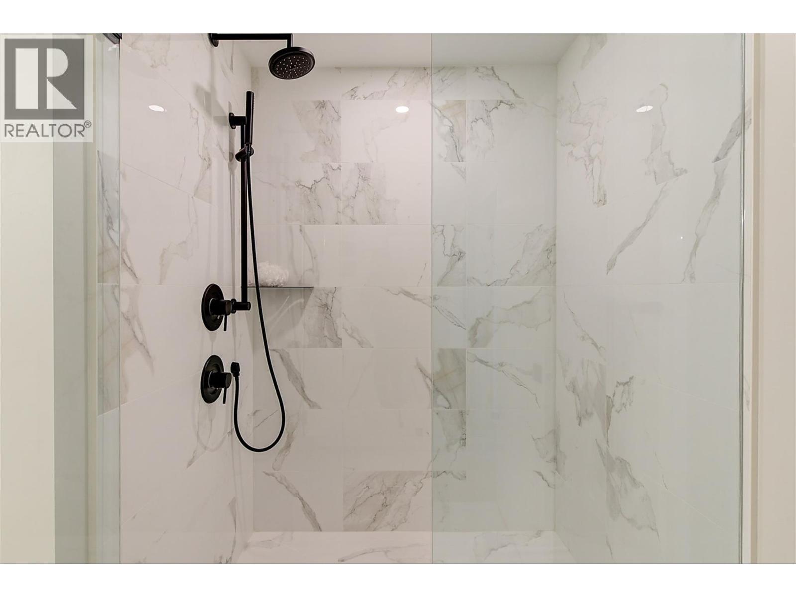 5991 Princess Street, Peachland