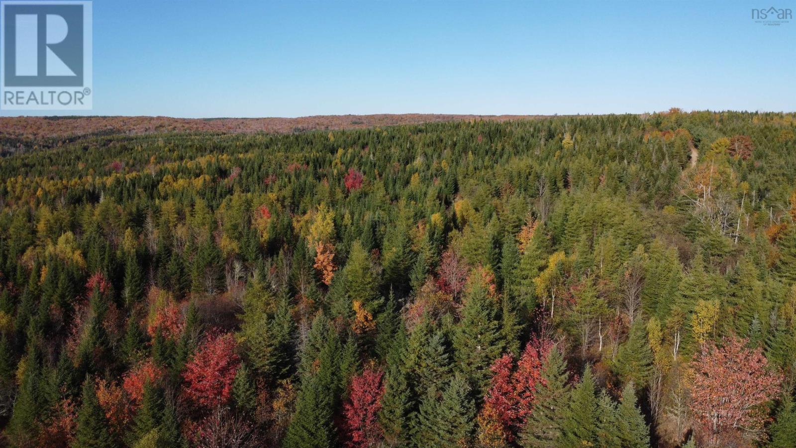 Property 24 of 27 of 414 Sherbrooke Road