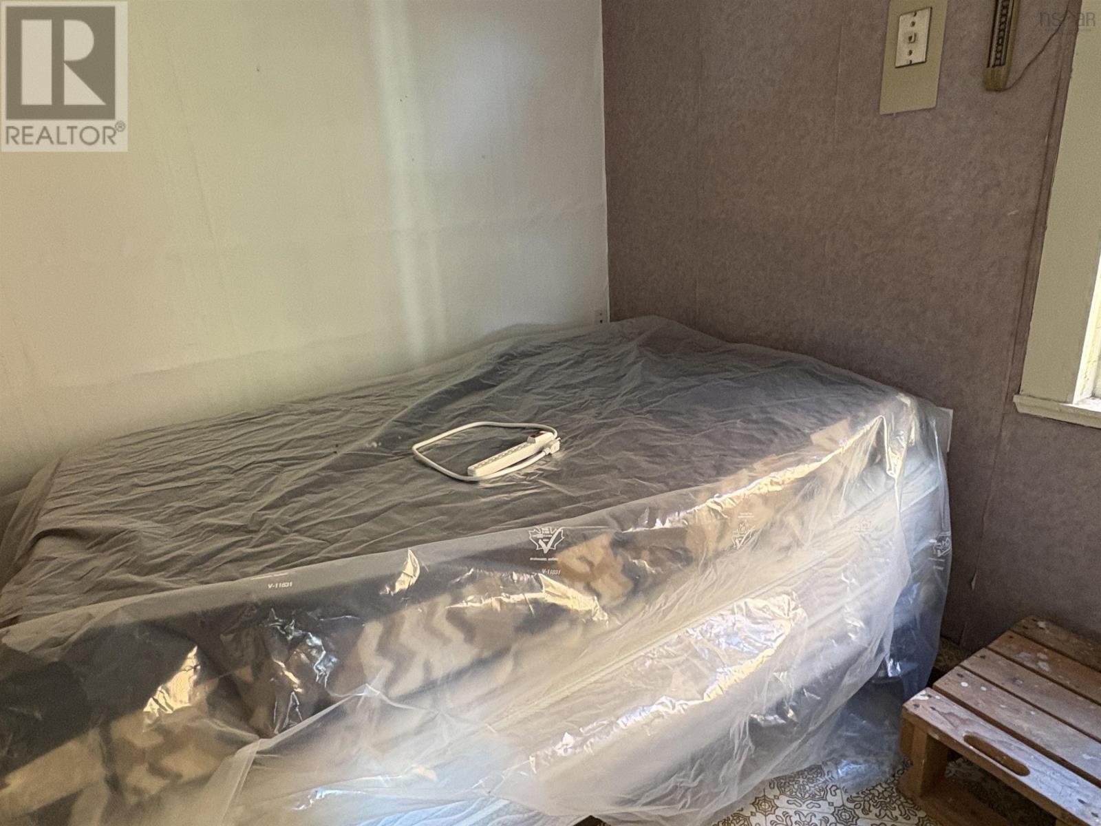 Property 15 of 27 of 414 Sherbrooke Road