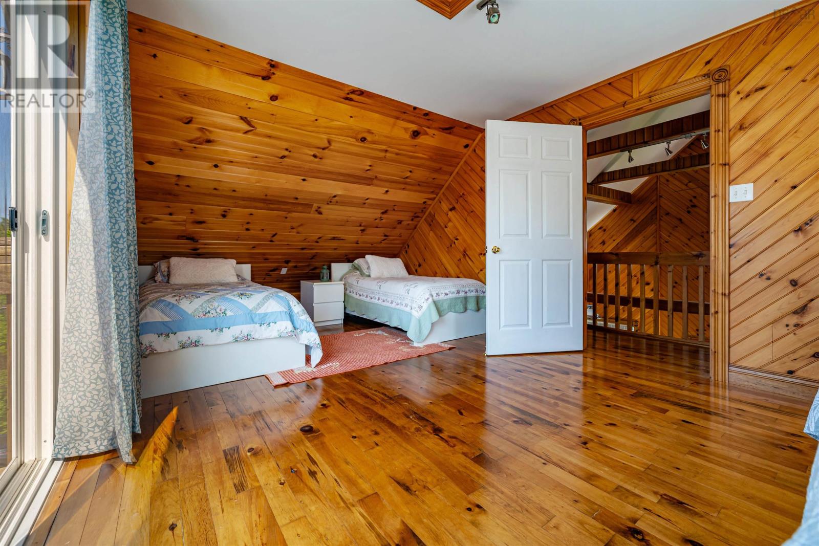 523 CARIBOU ISLAND ROAD - 28