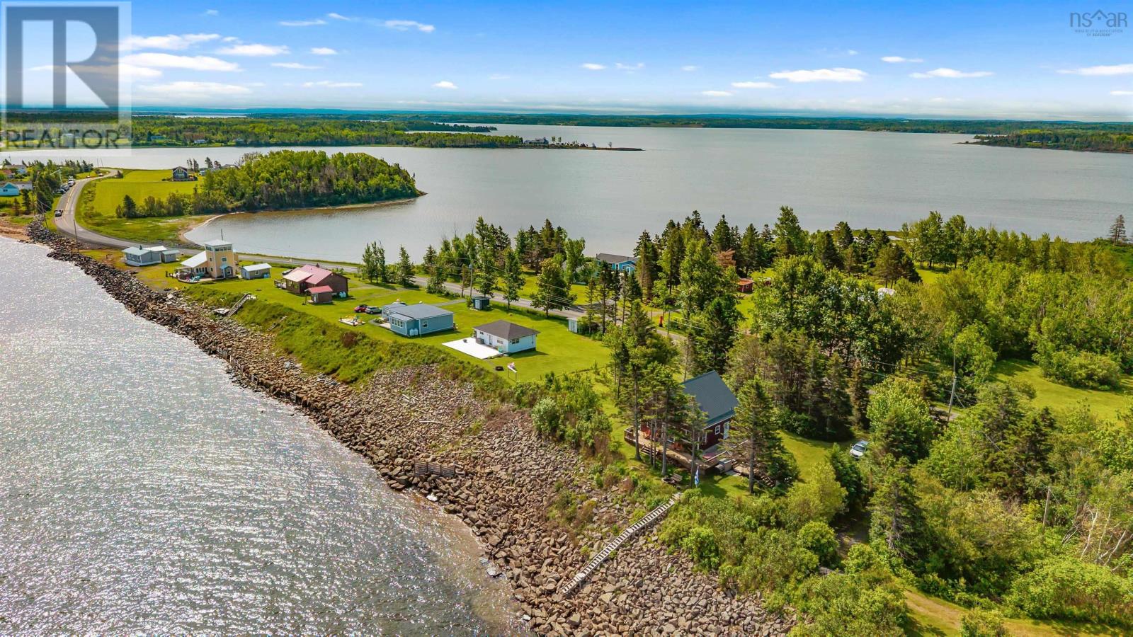 523 CARIBOU ISLAND ROAD - 33