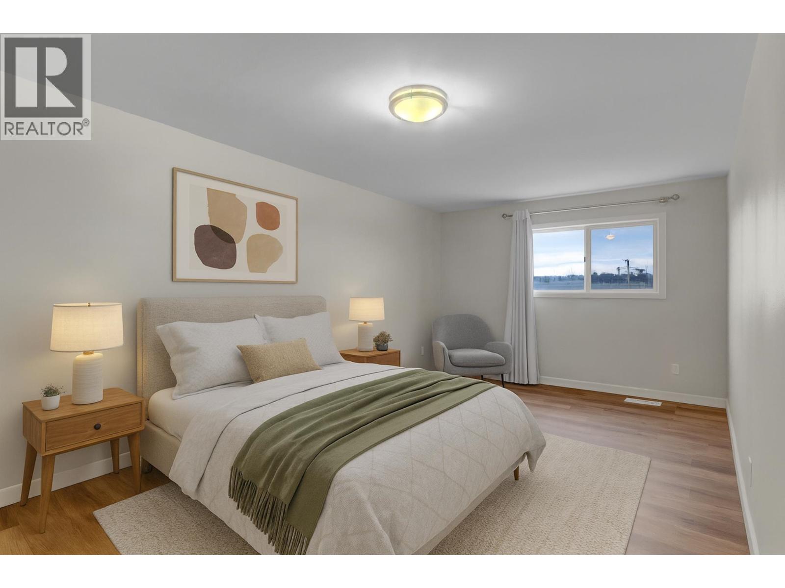 #206 3363 WESTWOOD DRIVE - 13