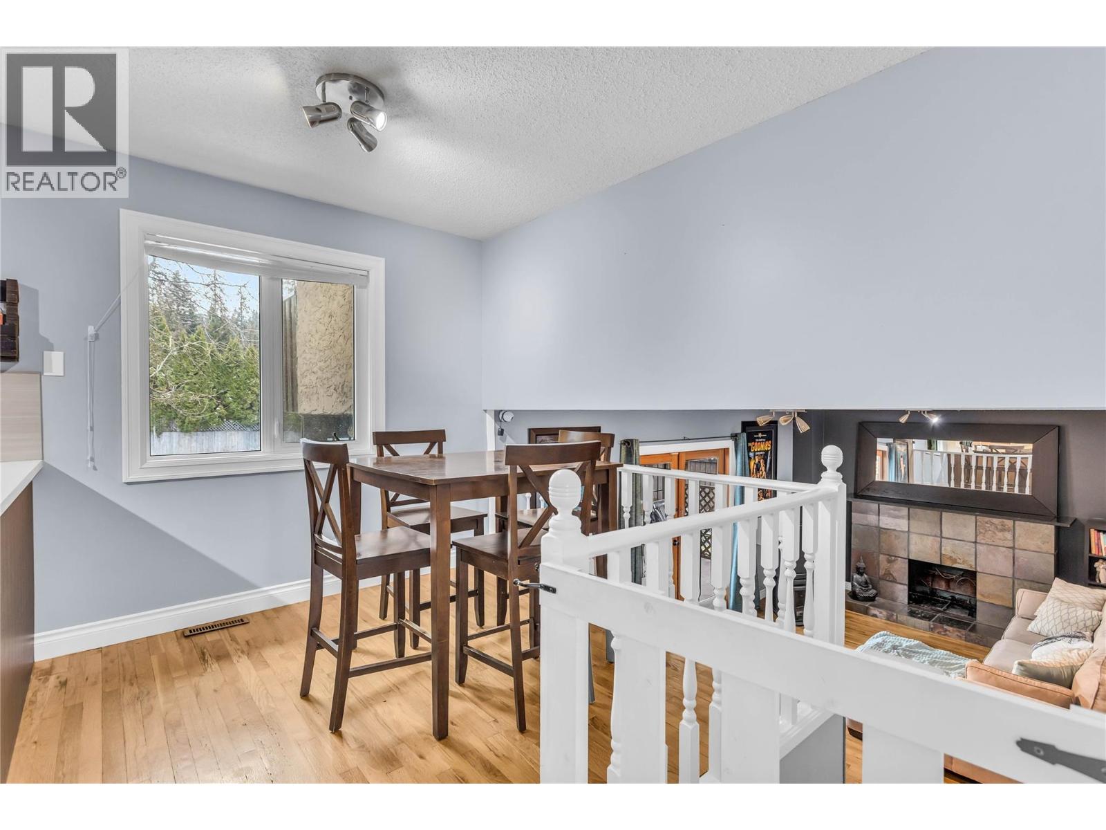863 Hammer Avenue - 11