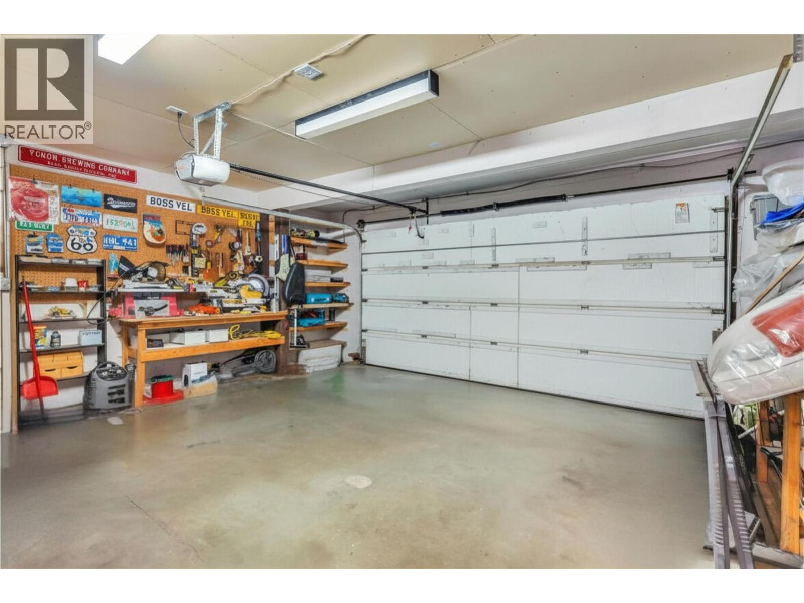 863 Hammer Avenue - 37