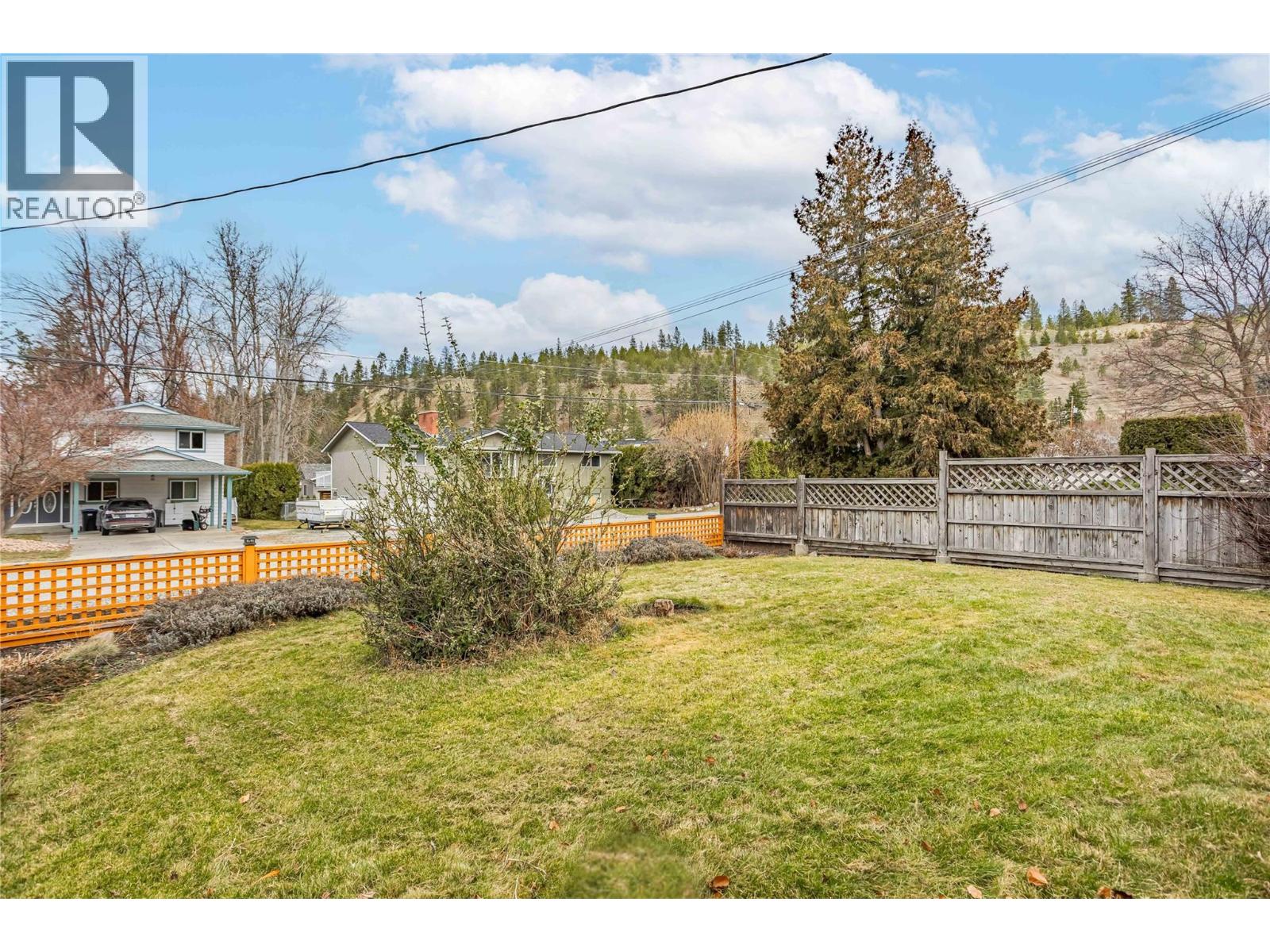 863 HAMMER AVENUE - 50