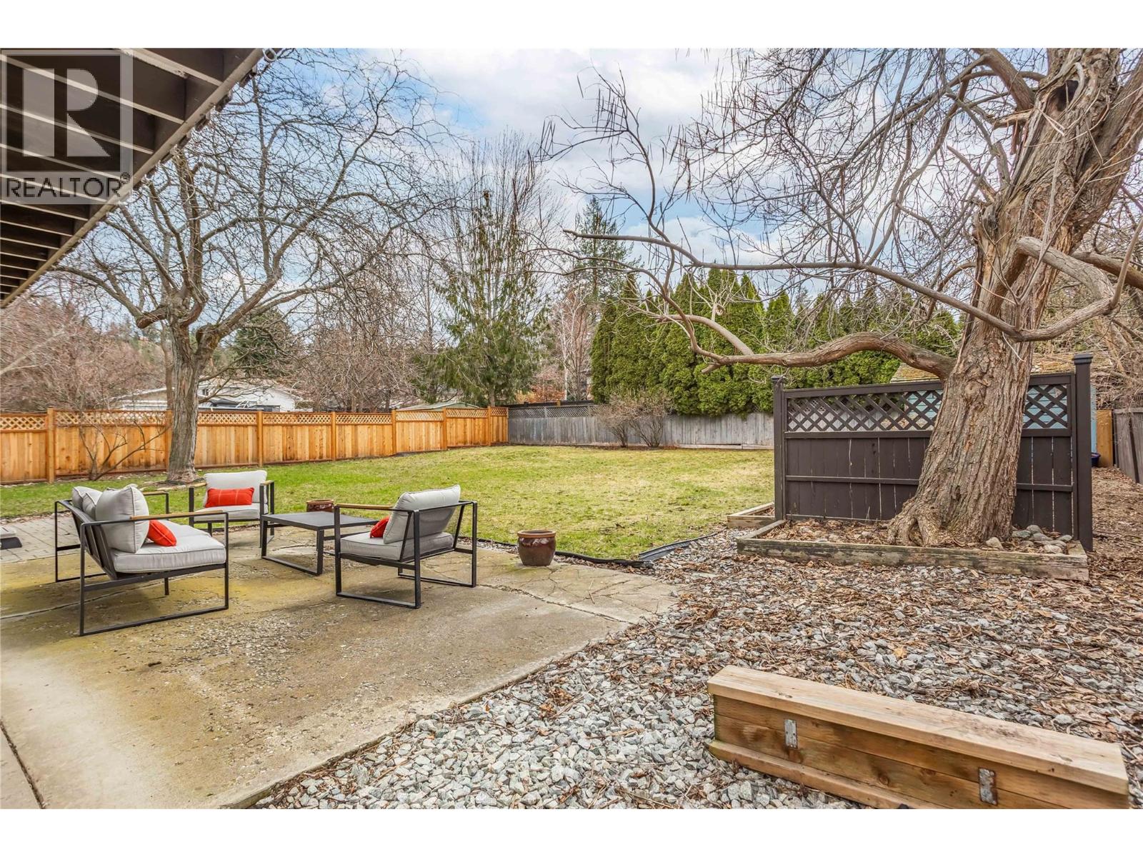 863 Hammer Avenue - 40