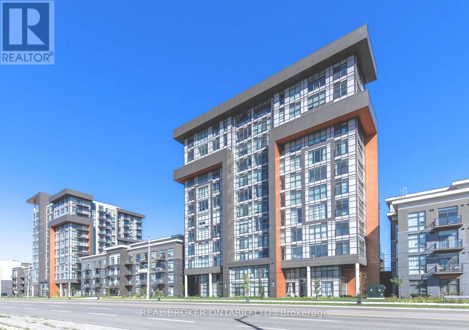 117 - 460 DUNDAS STREET E