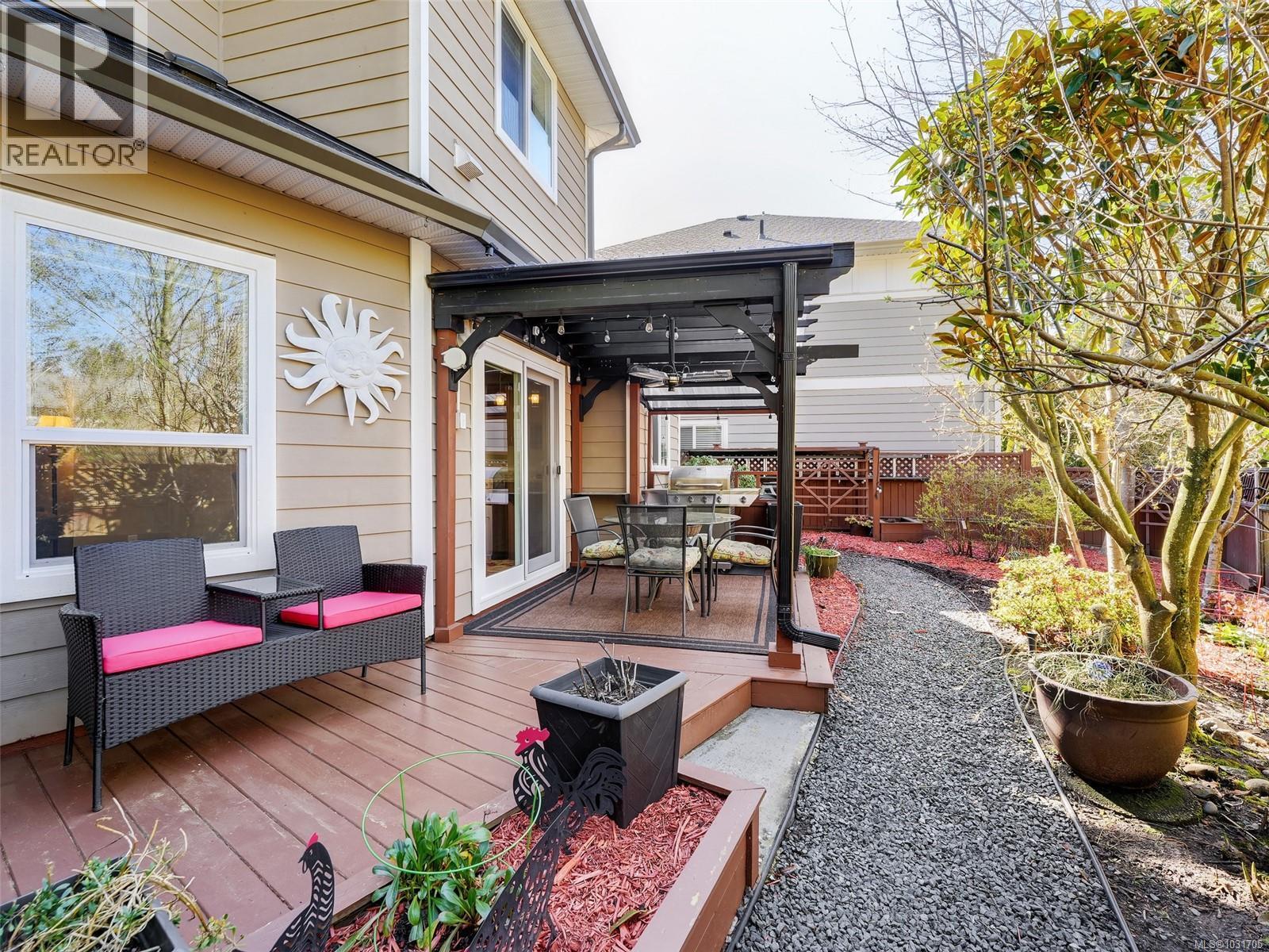 1032 BRAEBURN AVE - 24