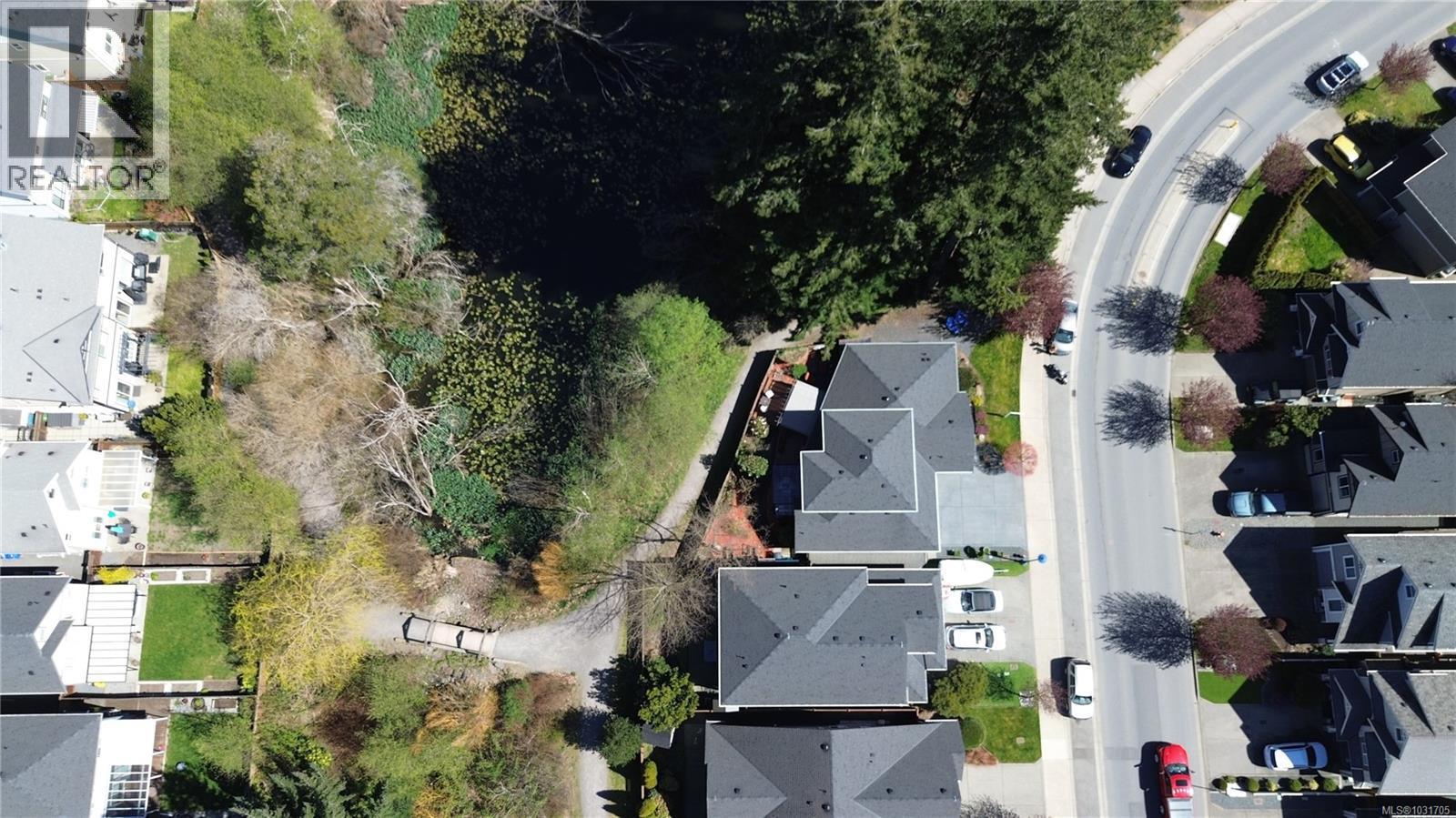 1032 BRAEBURN AVE - 29