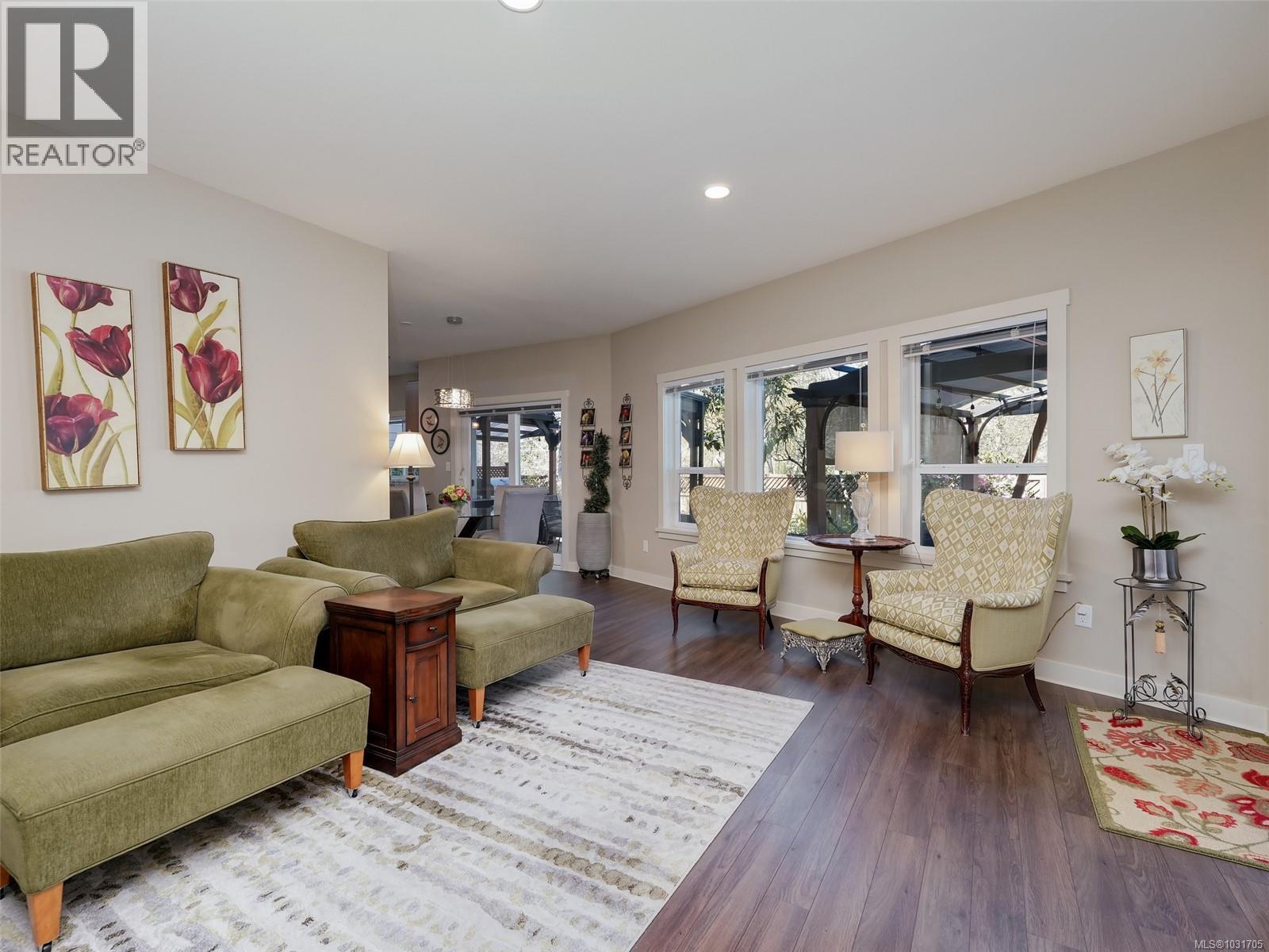 1032 BRAEBURN AVE - 8