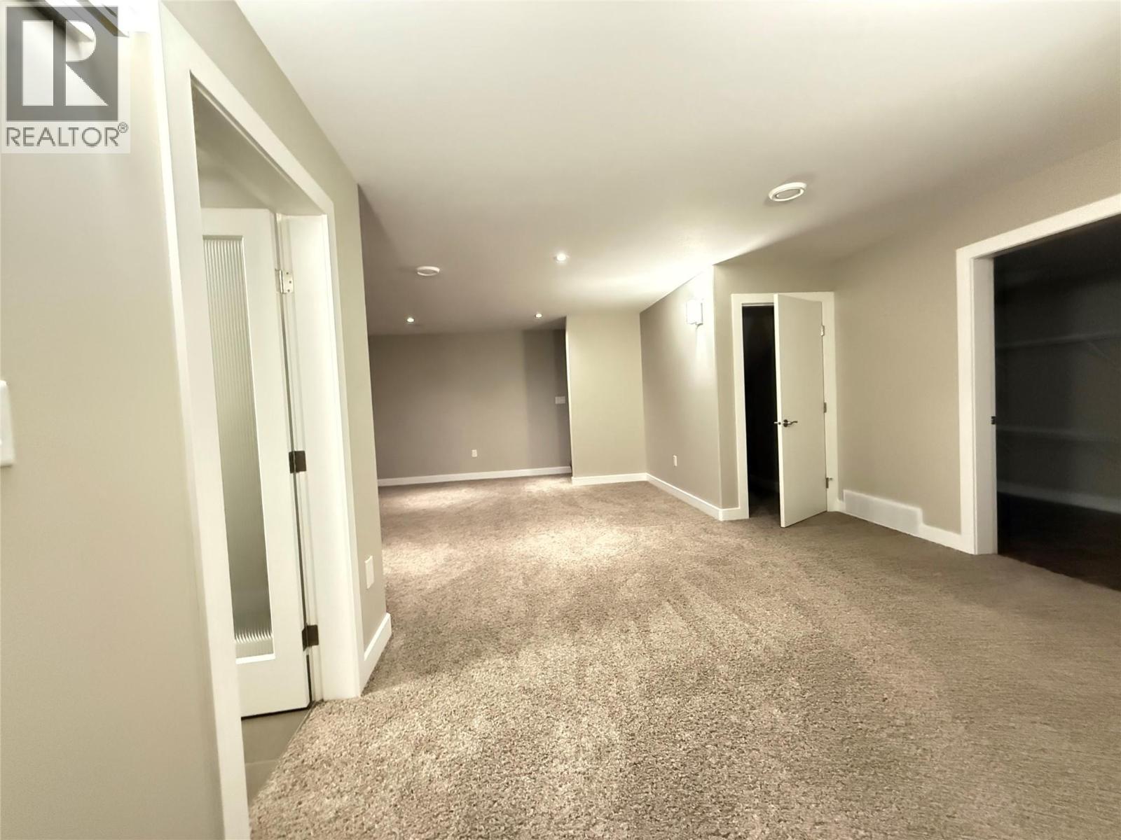 169 170 Stocks Crescent, Penticton