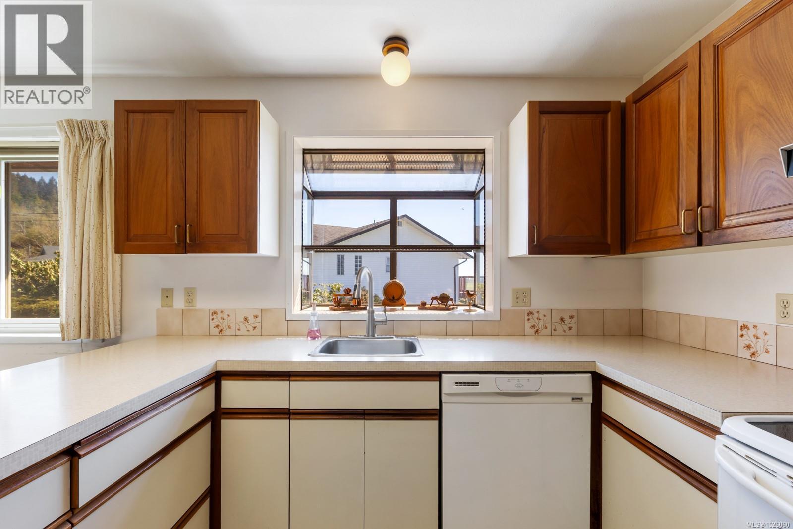 1575 WILLIAMS RD - 39