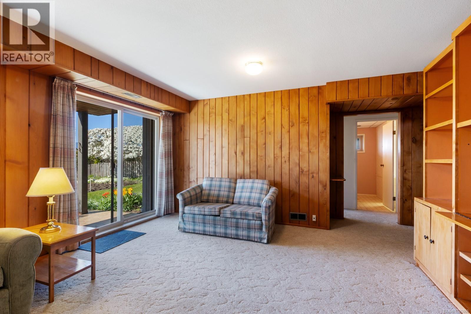 1575 WILLIAMS RD - 42