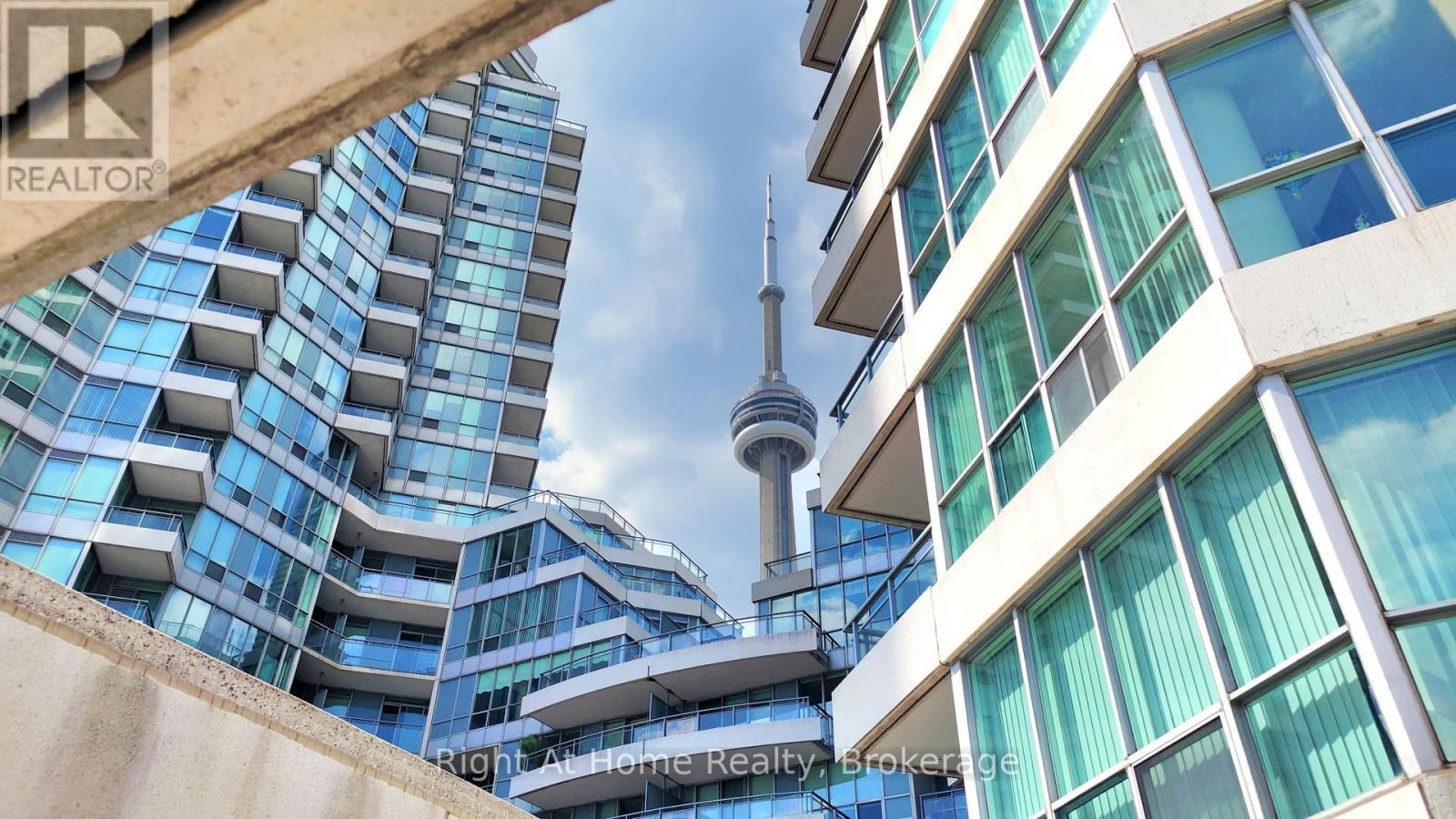 CN tower views