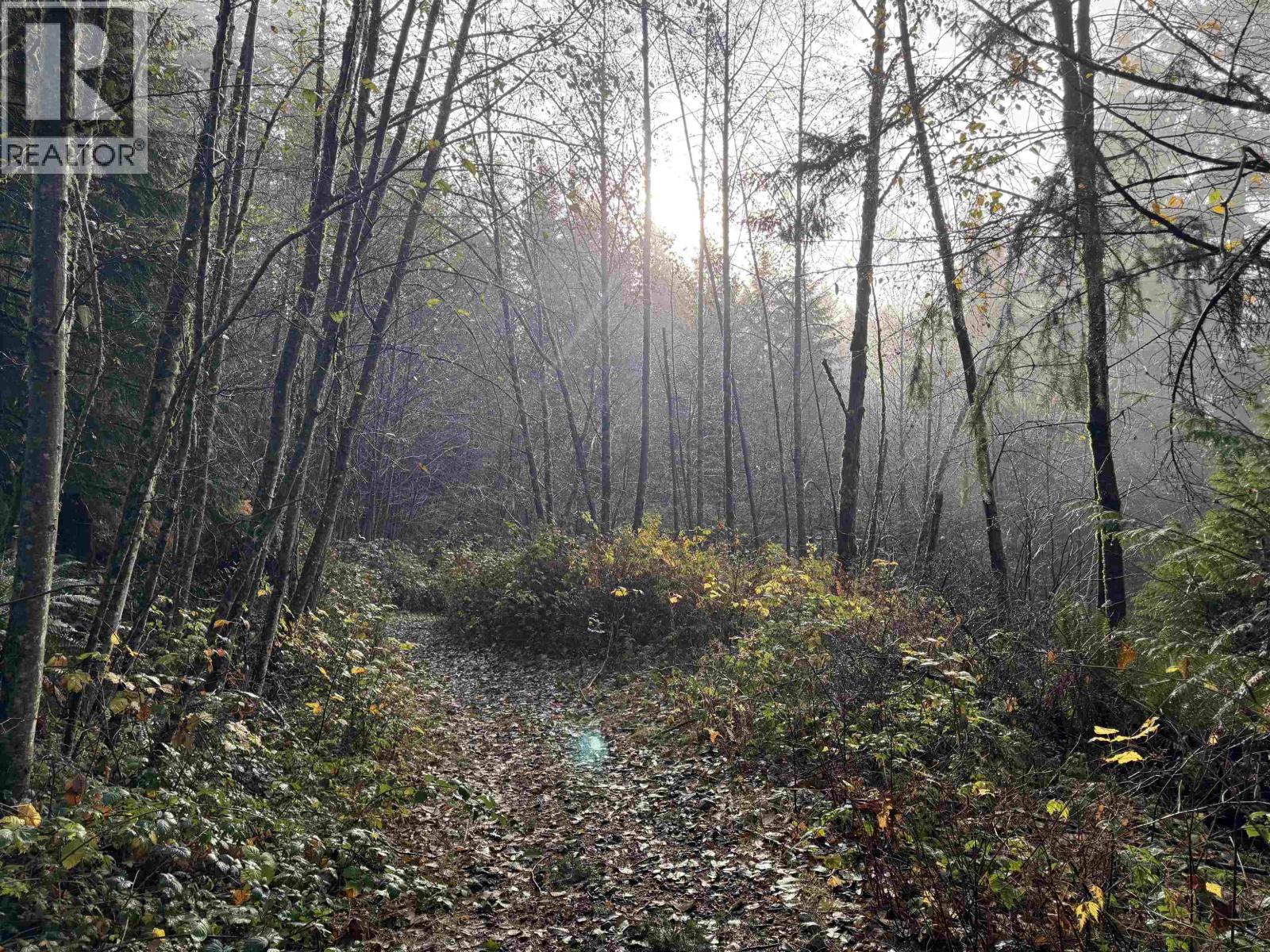 1594 CEMETERY ROAD, Gibsons