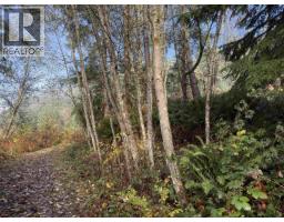 1594 Cemetery Road, Gibsons, BC V0N1V1 Photo 13