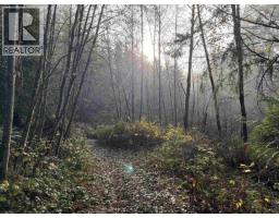 1594 Cemetery Road, Gibsons, BC V0N1V1 Photo 14